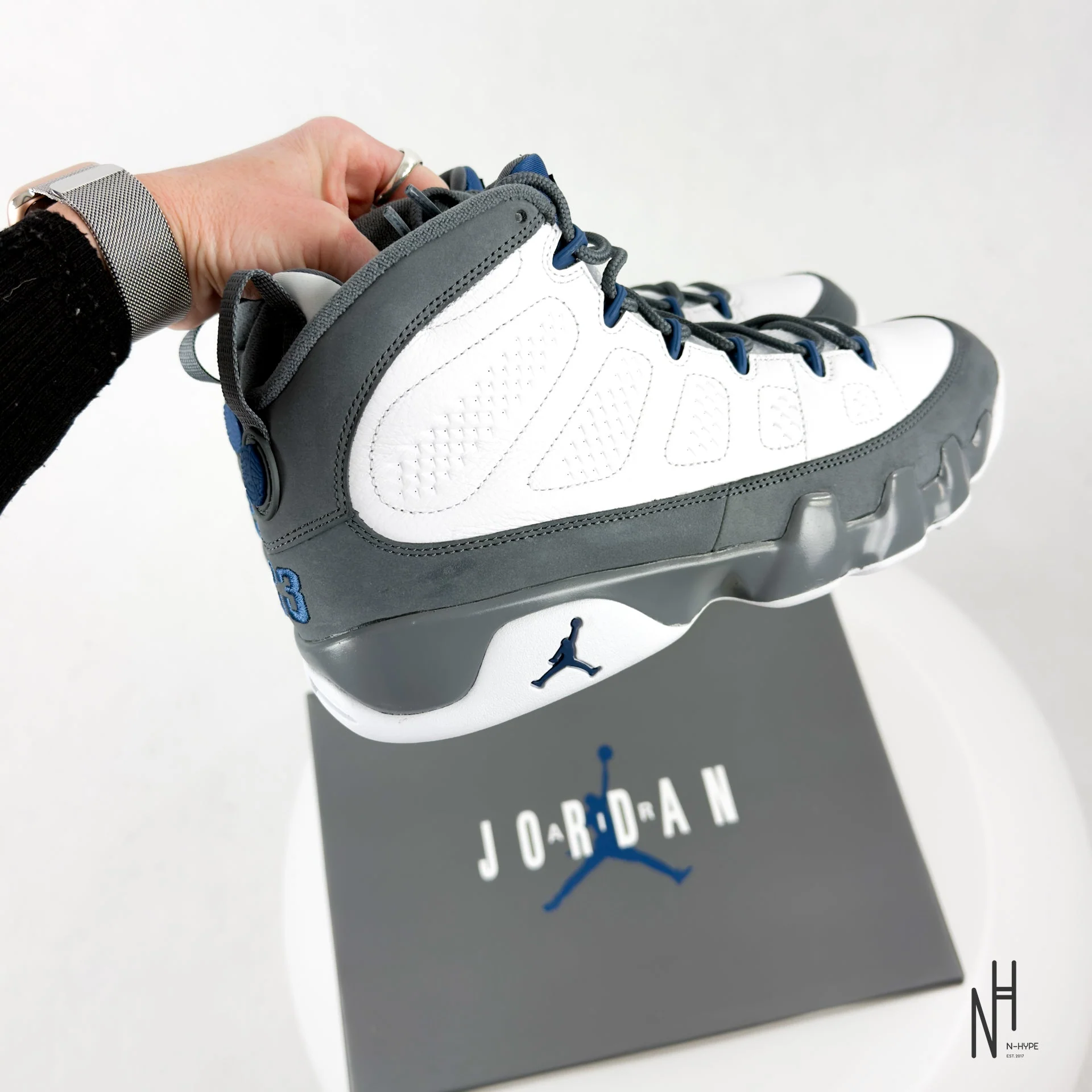 Jordan 9 Retro Flint Grey French Blue (2026) - Image 8