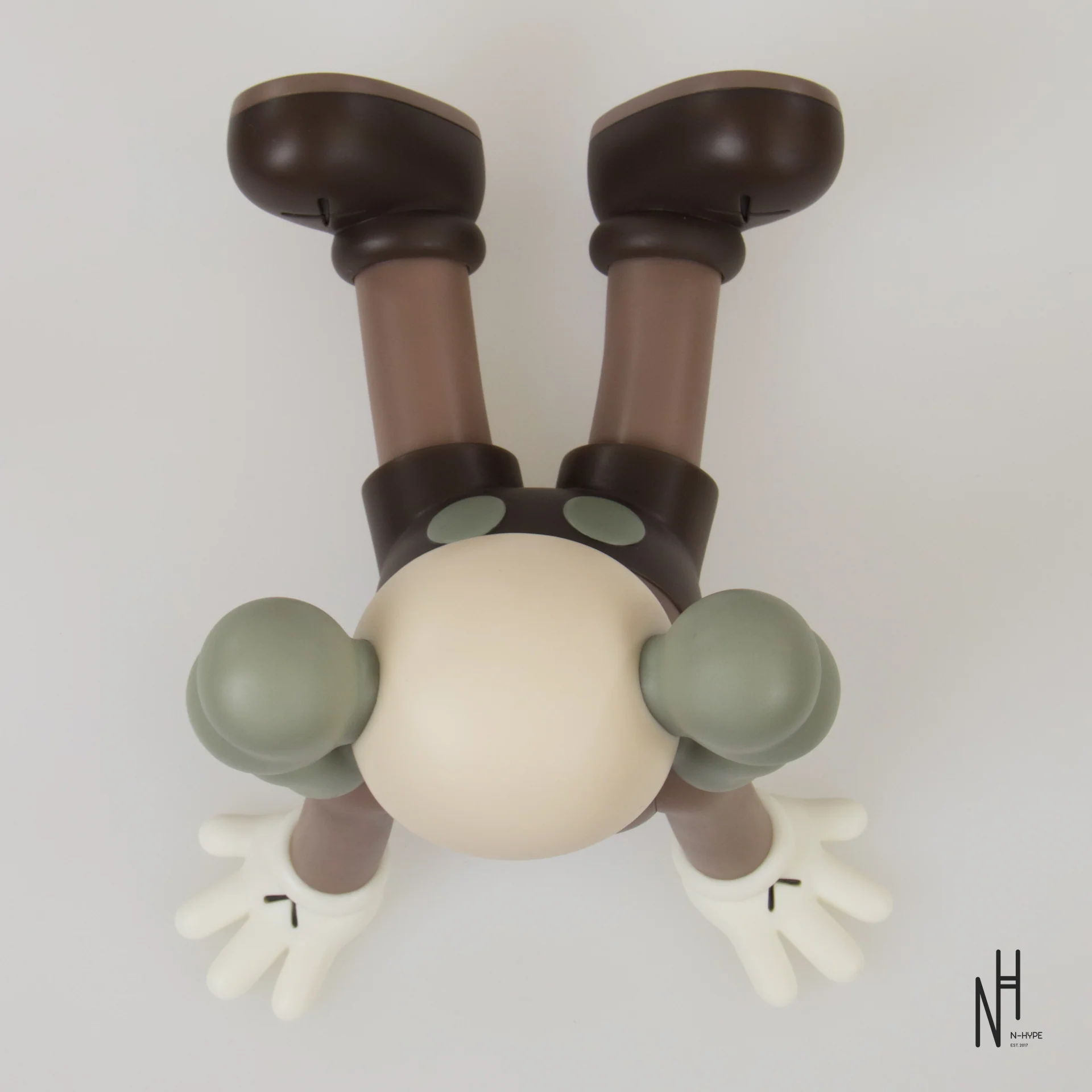 KAWS Holiday Taipei Vinyl Figure Brown - Image 6