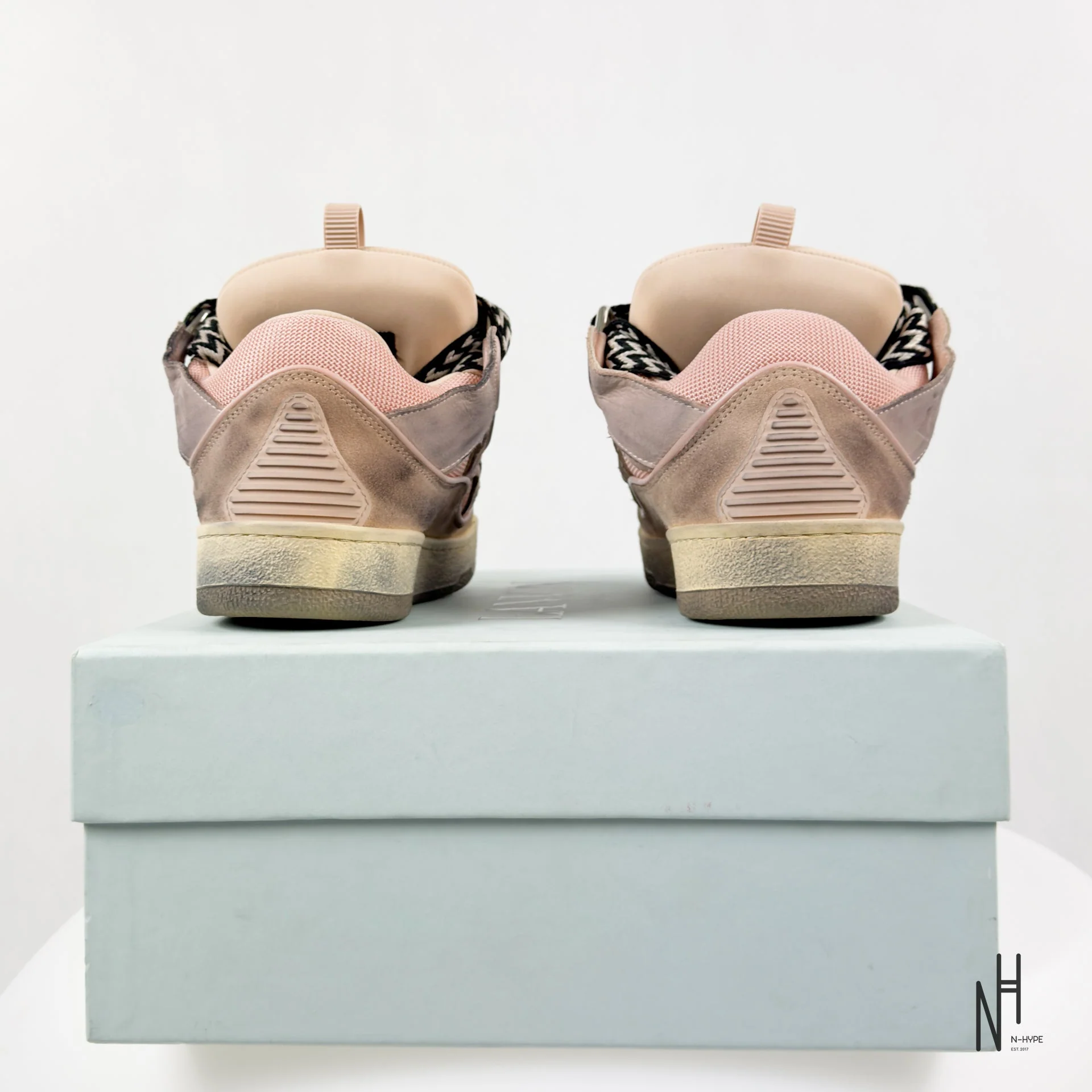 Lanvin Curb Sneakers Vintage Pink - Image 9