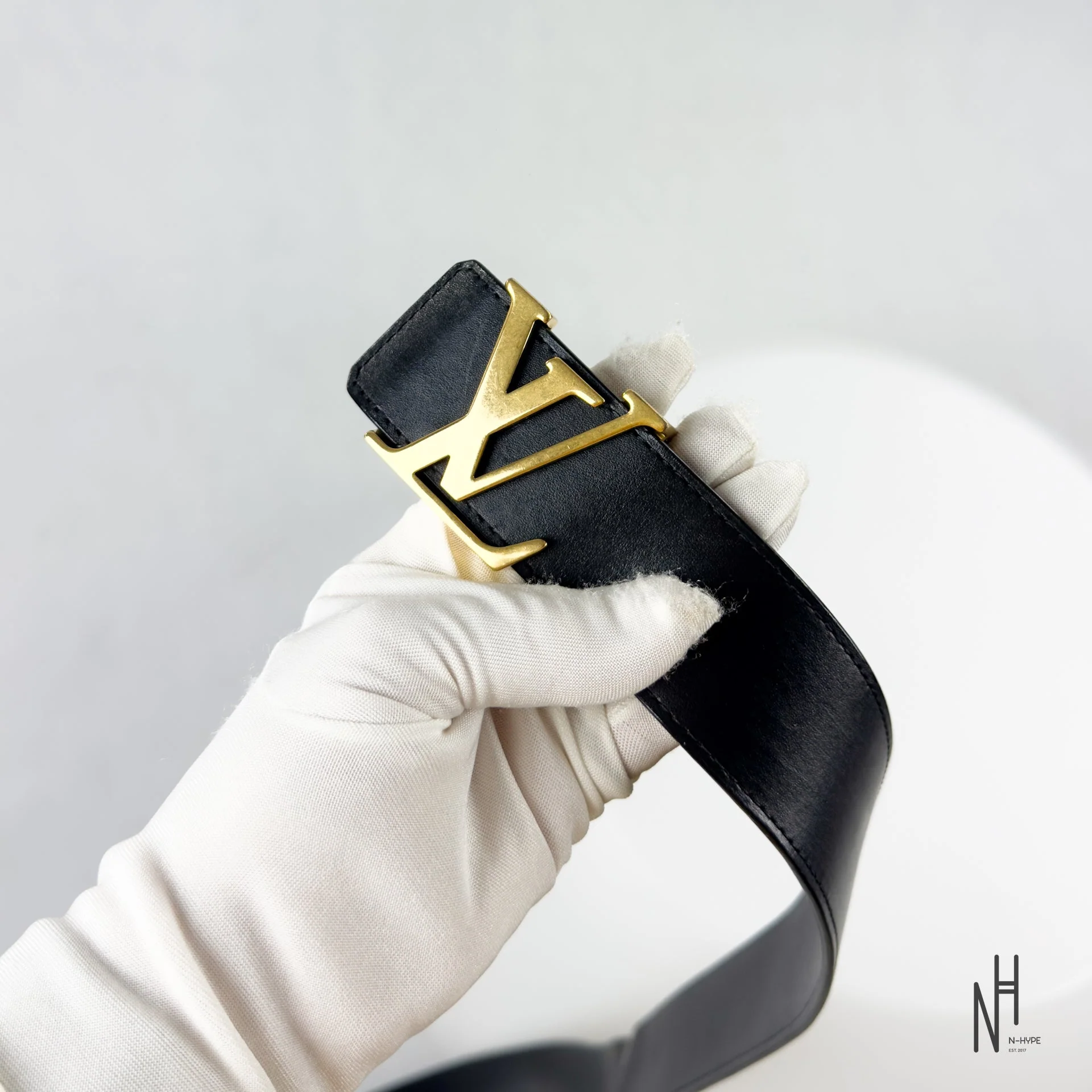 Louis Vuitton LV Initiales Belt / Black - Image 5