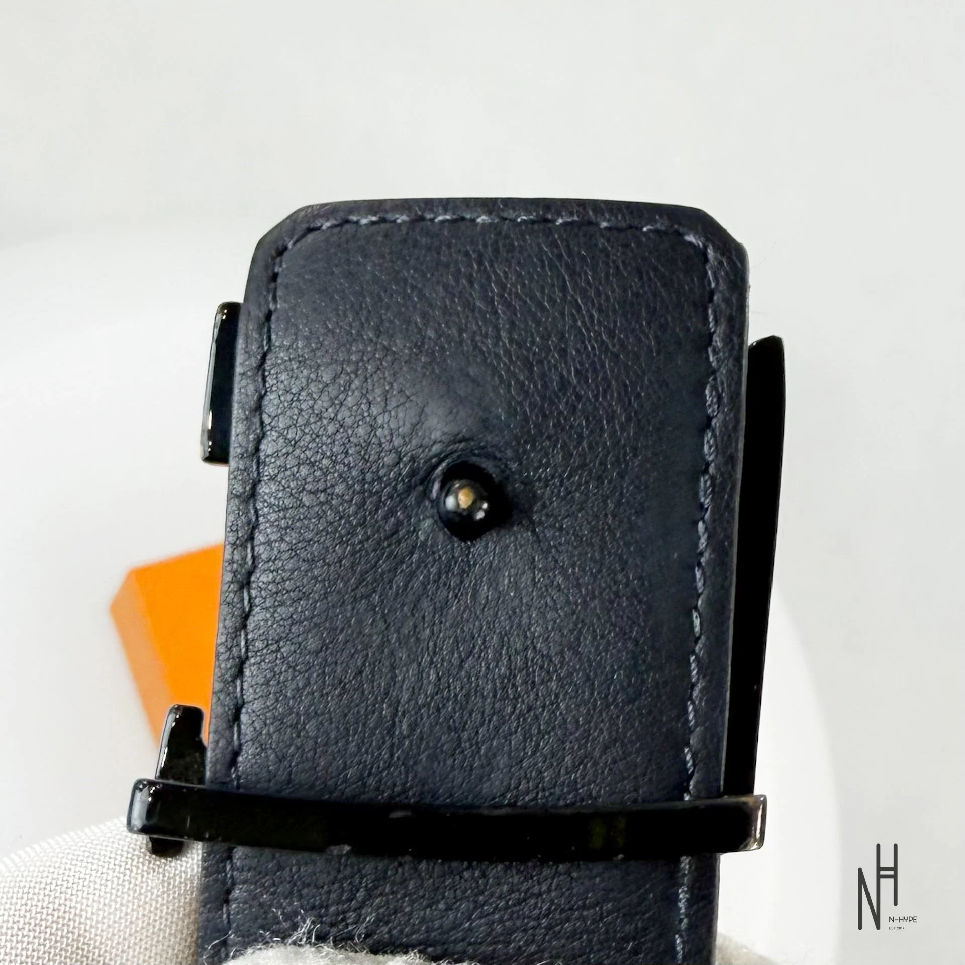 Louis Vuitton LV Sunset Revelsible Belt Monogram 40 MM Black / Blue Buckle - Image 6