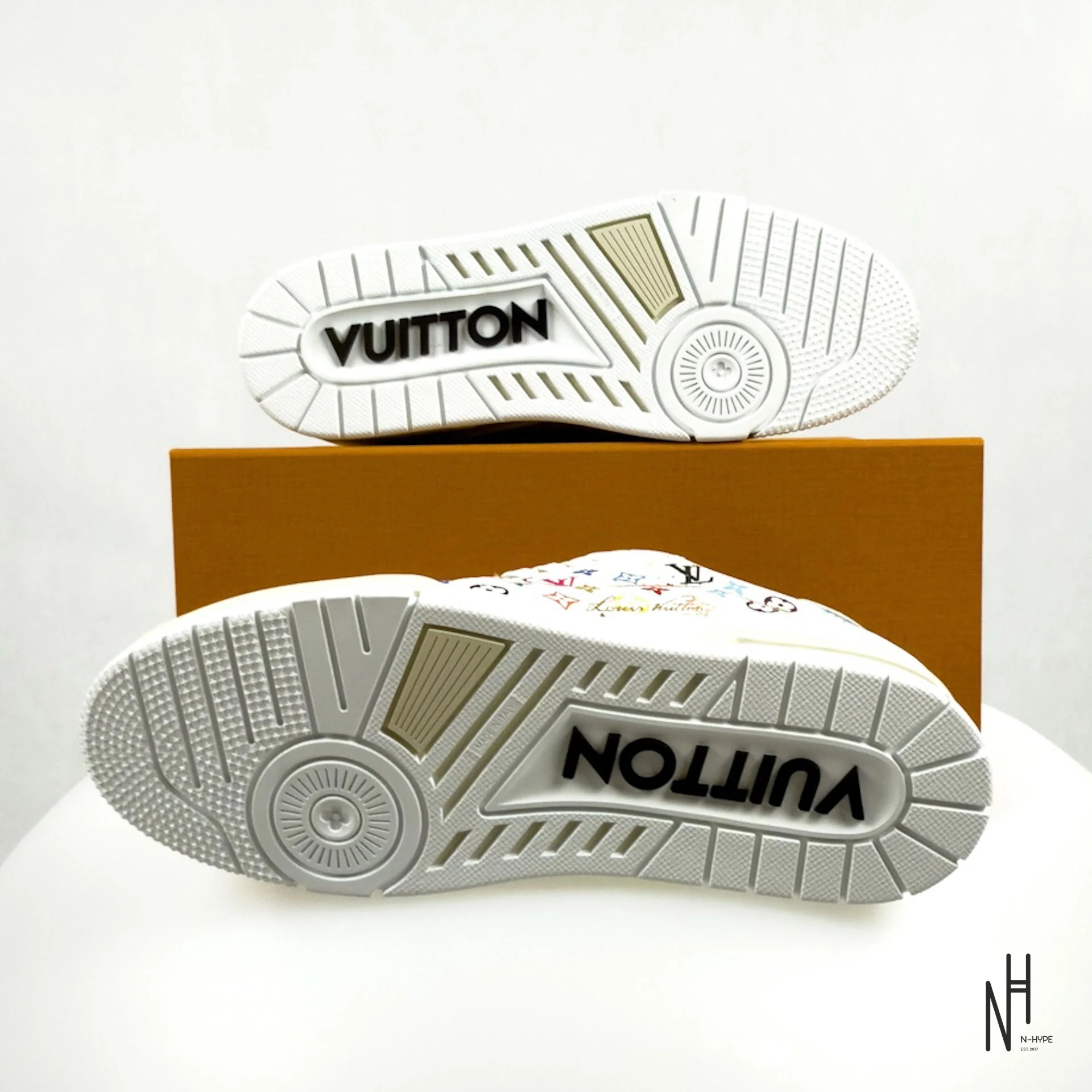 Louis Vuitton LV Trainer Takashi Murakami White - Image 6