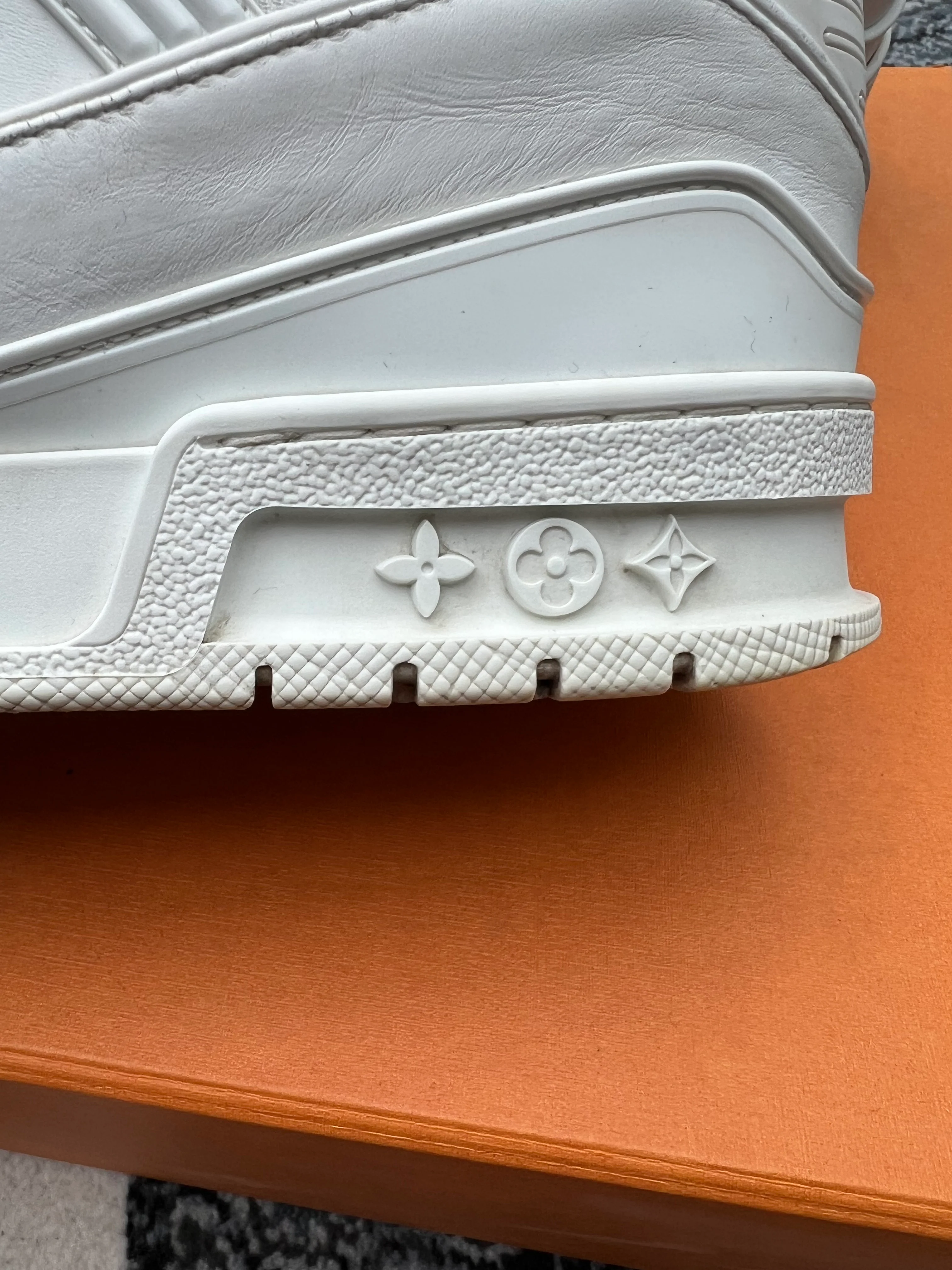 Louis Vuitton LV Trainer White - Image 6