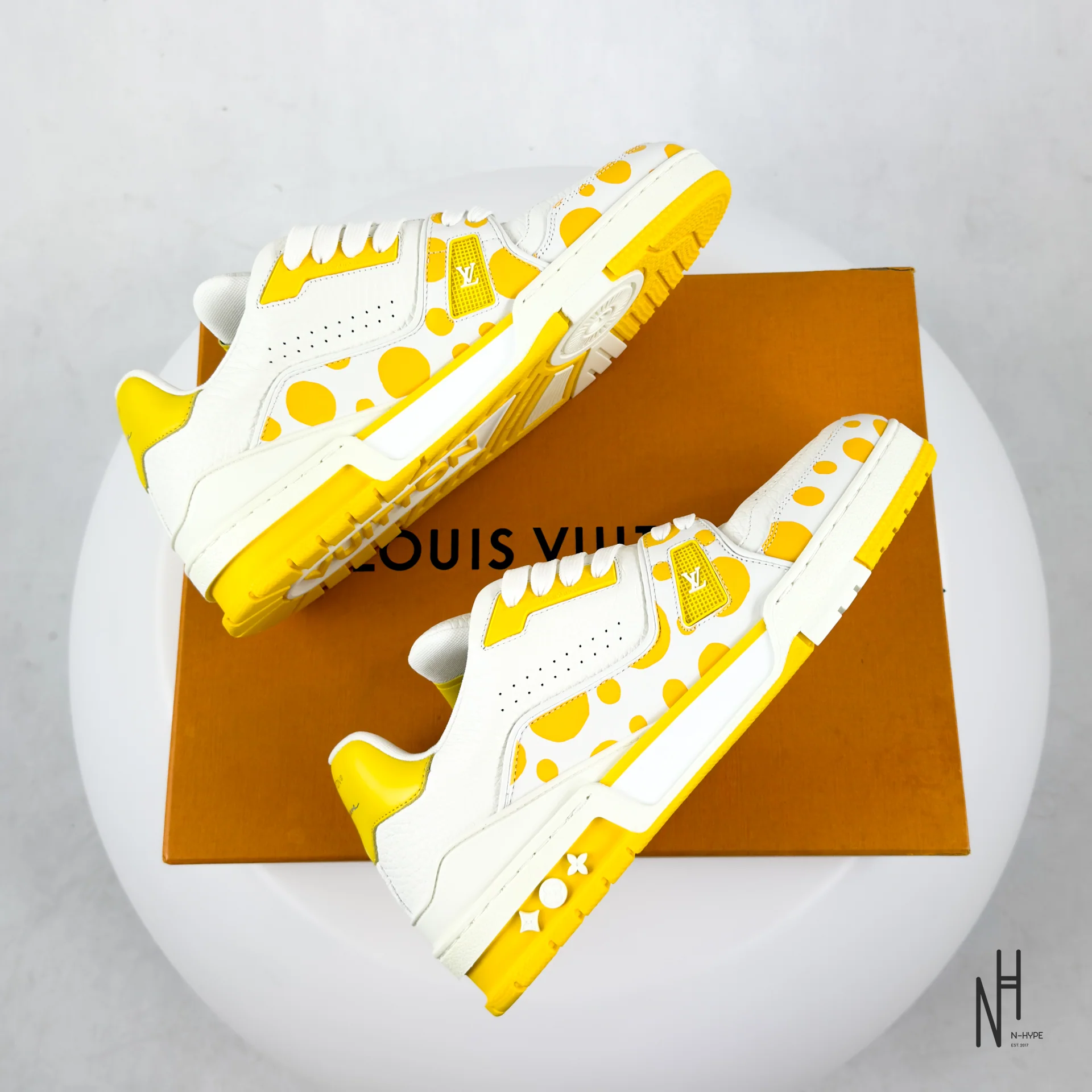 Louis Vuitton x Yayoi Kusama LV Trainer Sneaker White Yellow - Image 6
