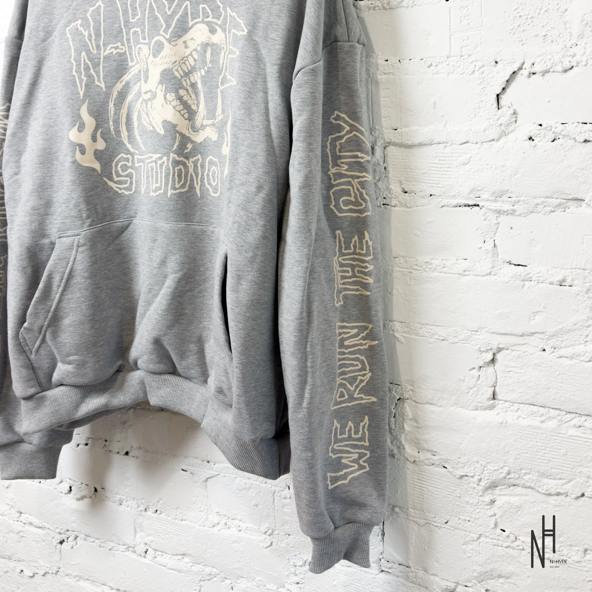 N-HYPE STUDIO 'WE RUN THE CITY' HOODIE GREY - Image 3