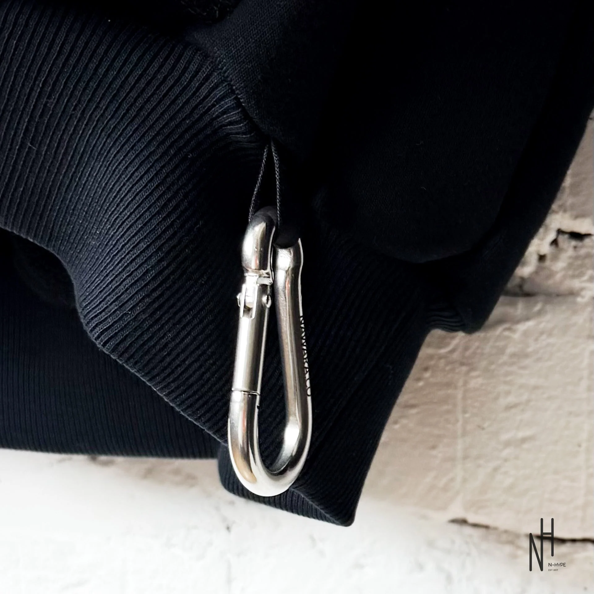 Nawara Heavy Hoodie Unpolished Black - Image 3