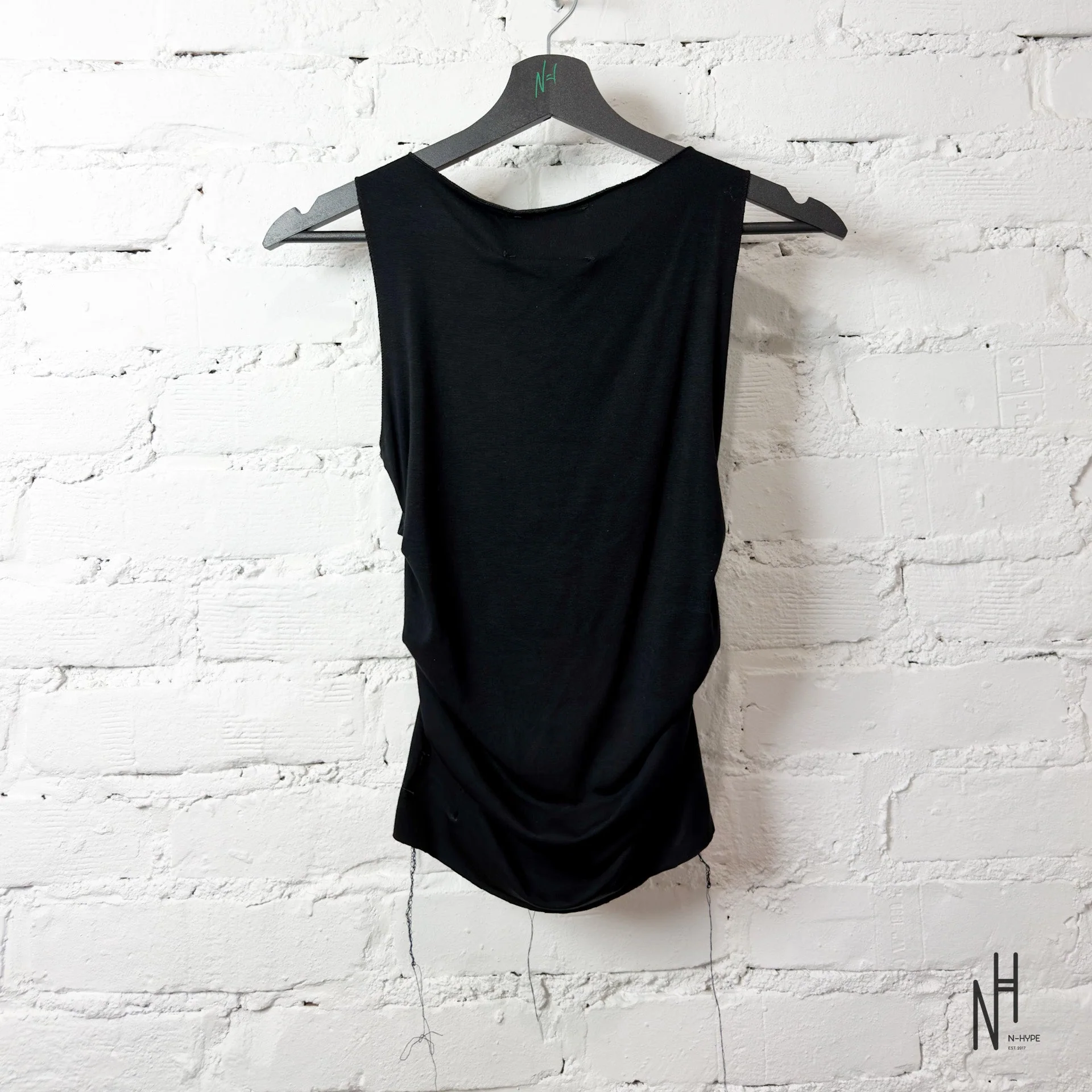 Nawara Mizu Tank Top Black - Image 4