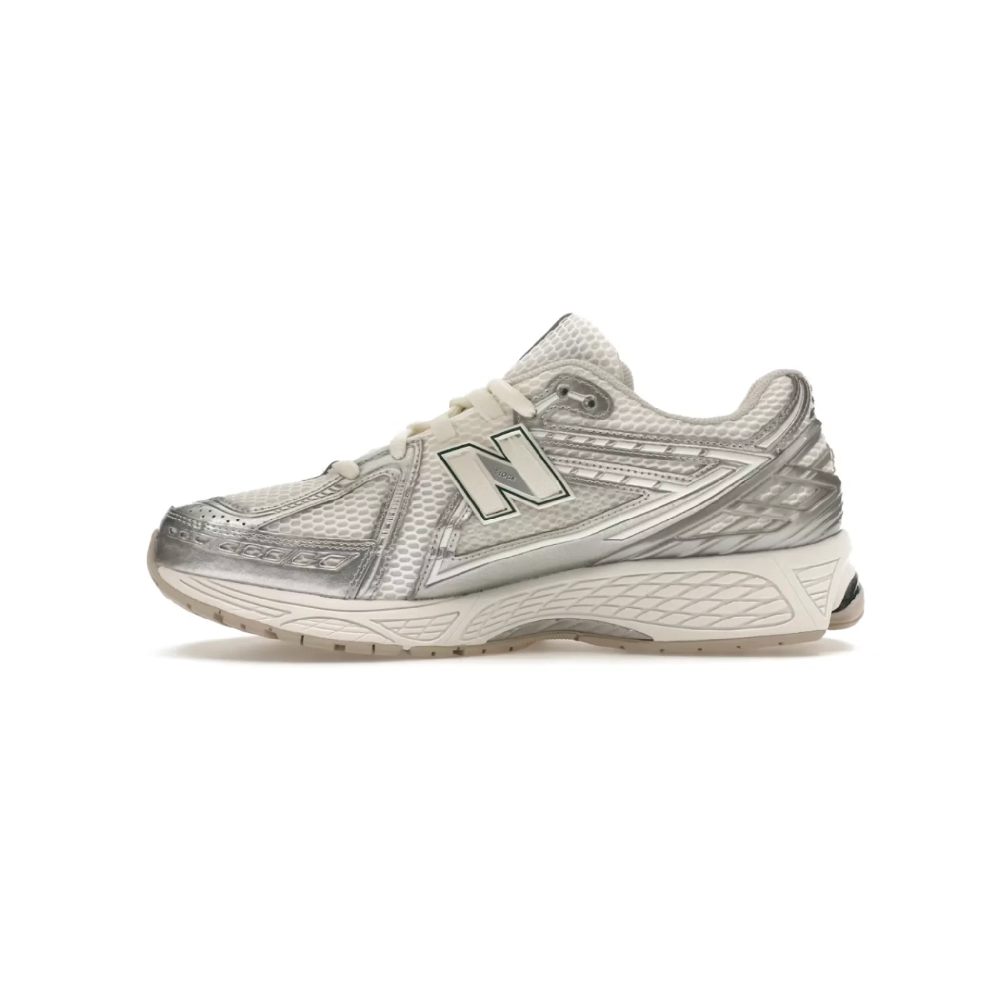 New Balance 1906R Silver Metallic Sea Salt - Image 2