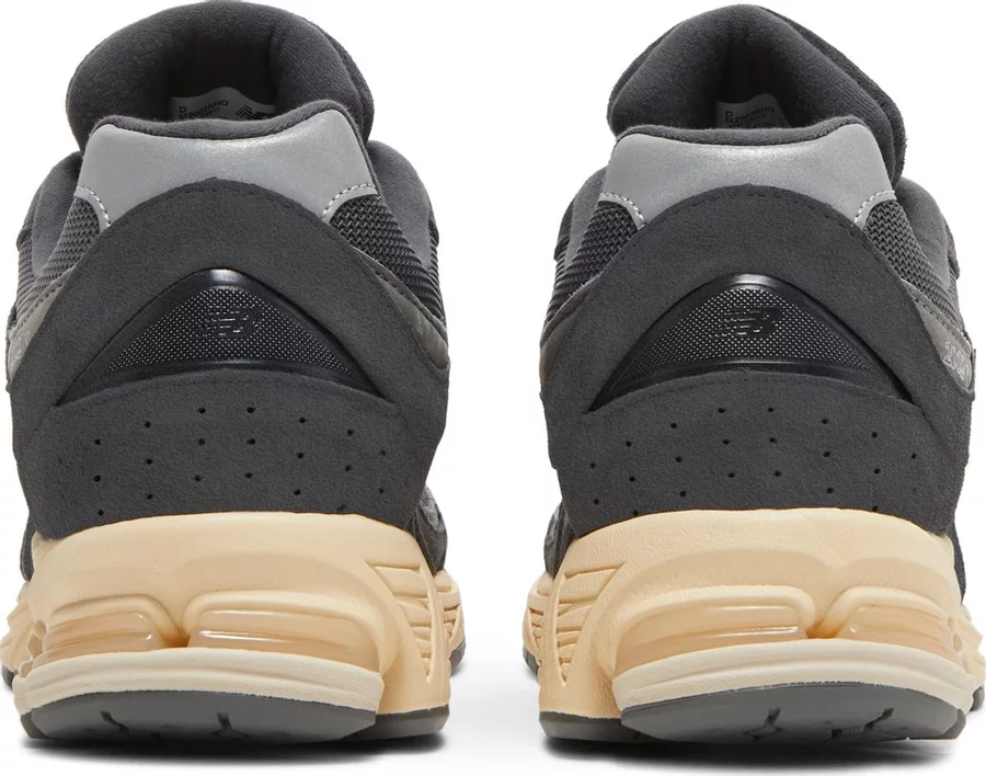 New Balance 2002R Black Dark Grey - Image 3