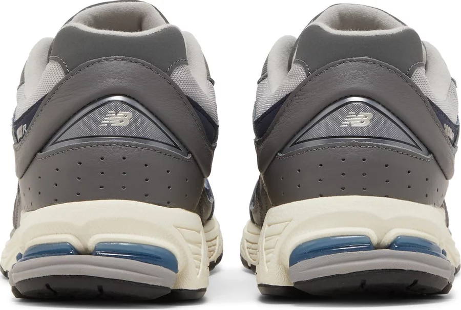 New Balance 2002R Castlerock - Image 3