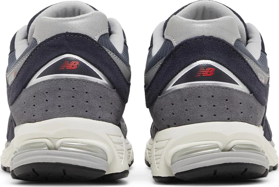 New Balance 2002R Eclipse Raincloud - Image 3