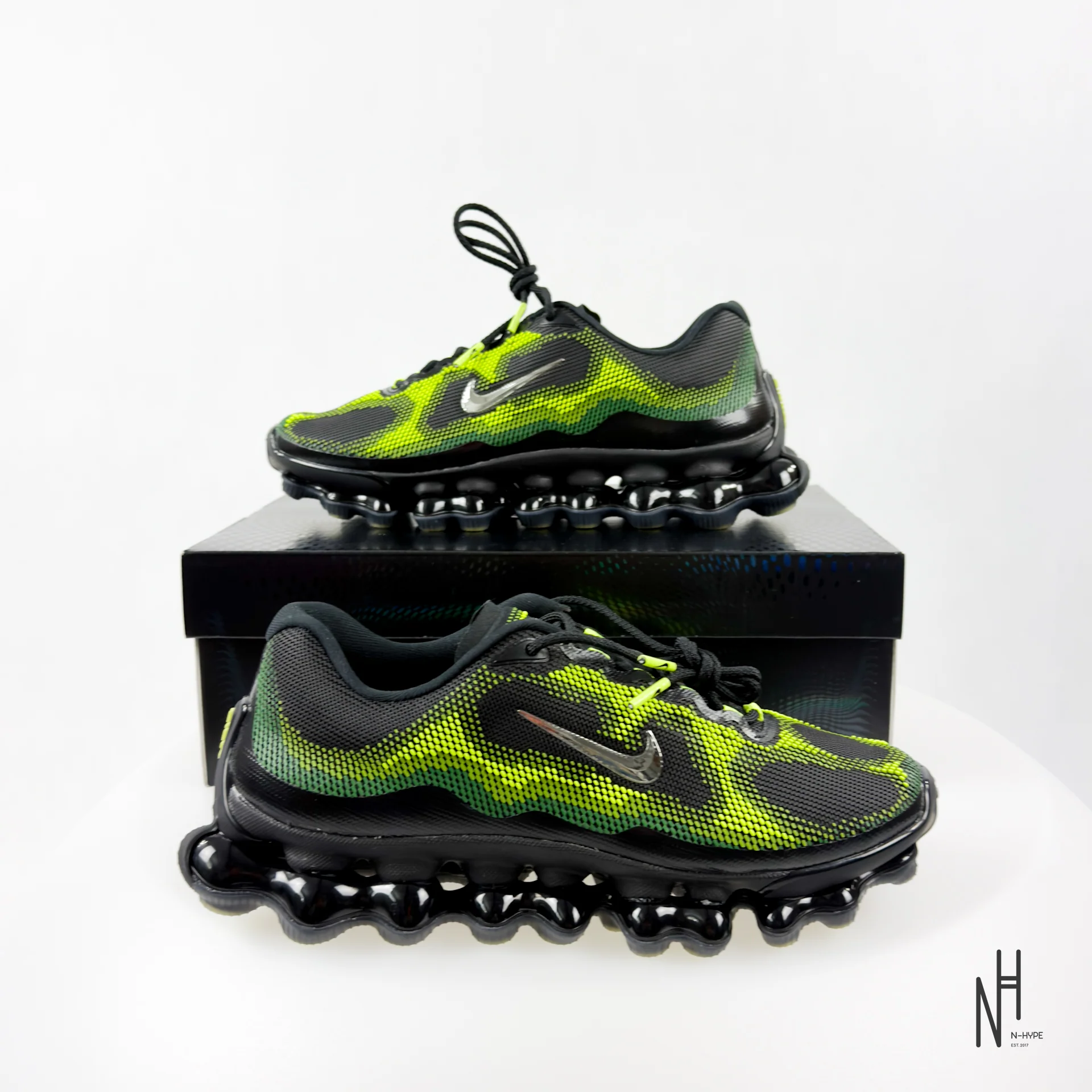 Nike Air Liquid Max Black Green Apple - Image 2