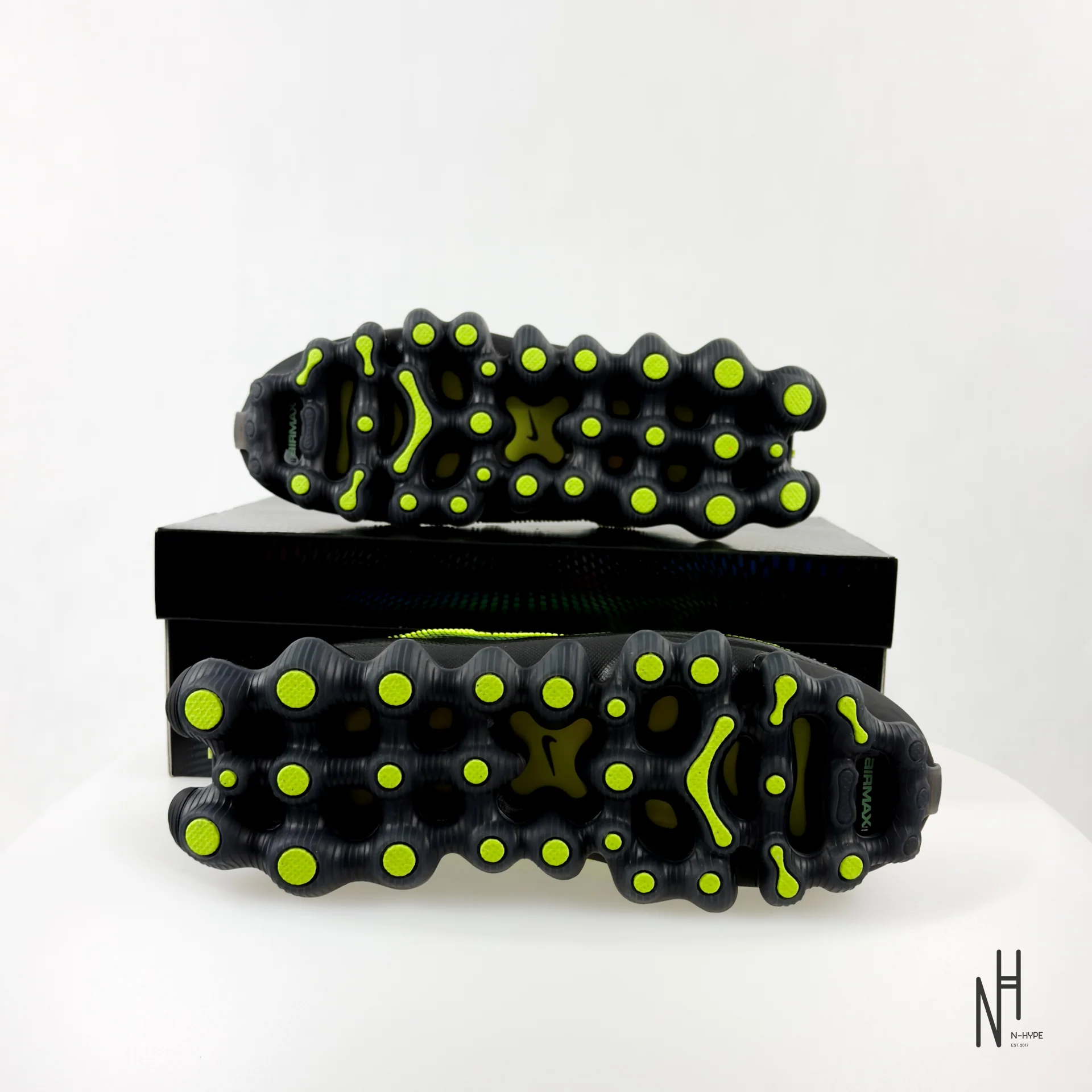 Nike Air Liquid Max Black Green Apple - Image 5