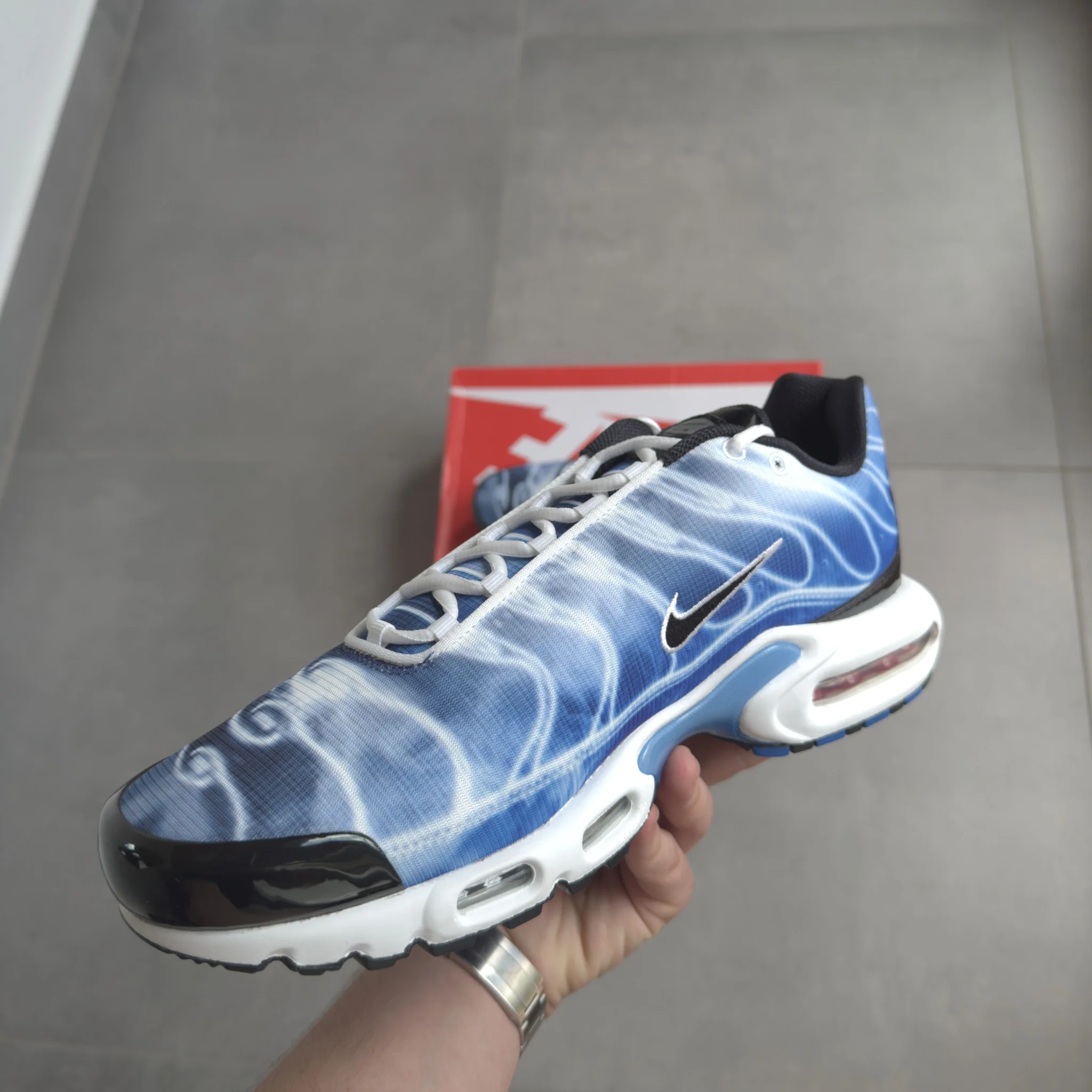 Nike Air Max Plus Light Photography Old Royal - Image 5