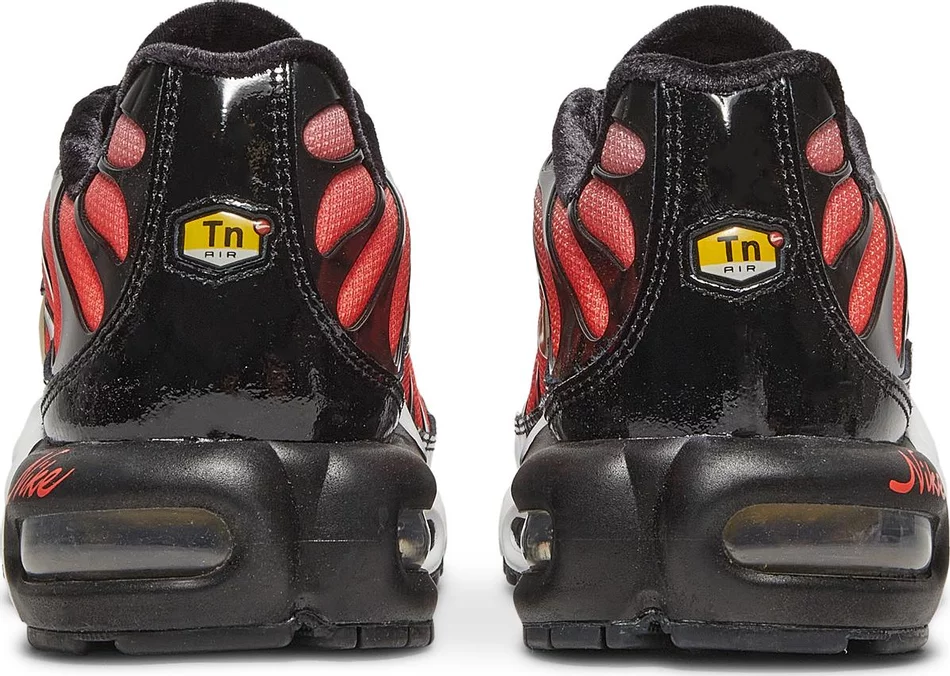 Nike Air Max Plus Sisterhood (W) - Image 4