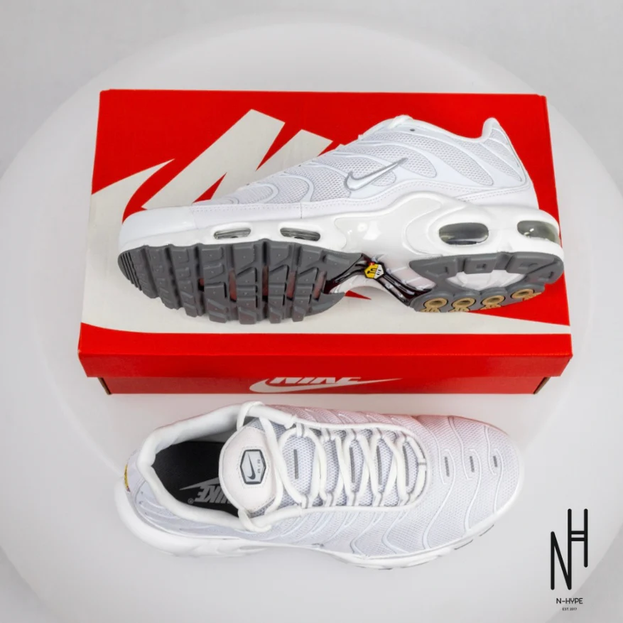 Nike Air Max Plus White - Image 6