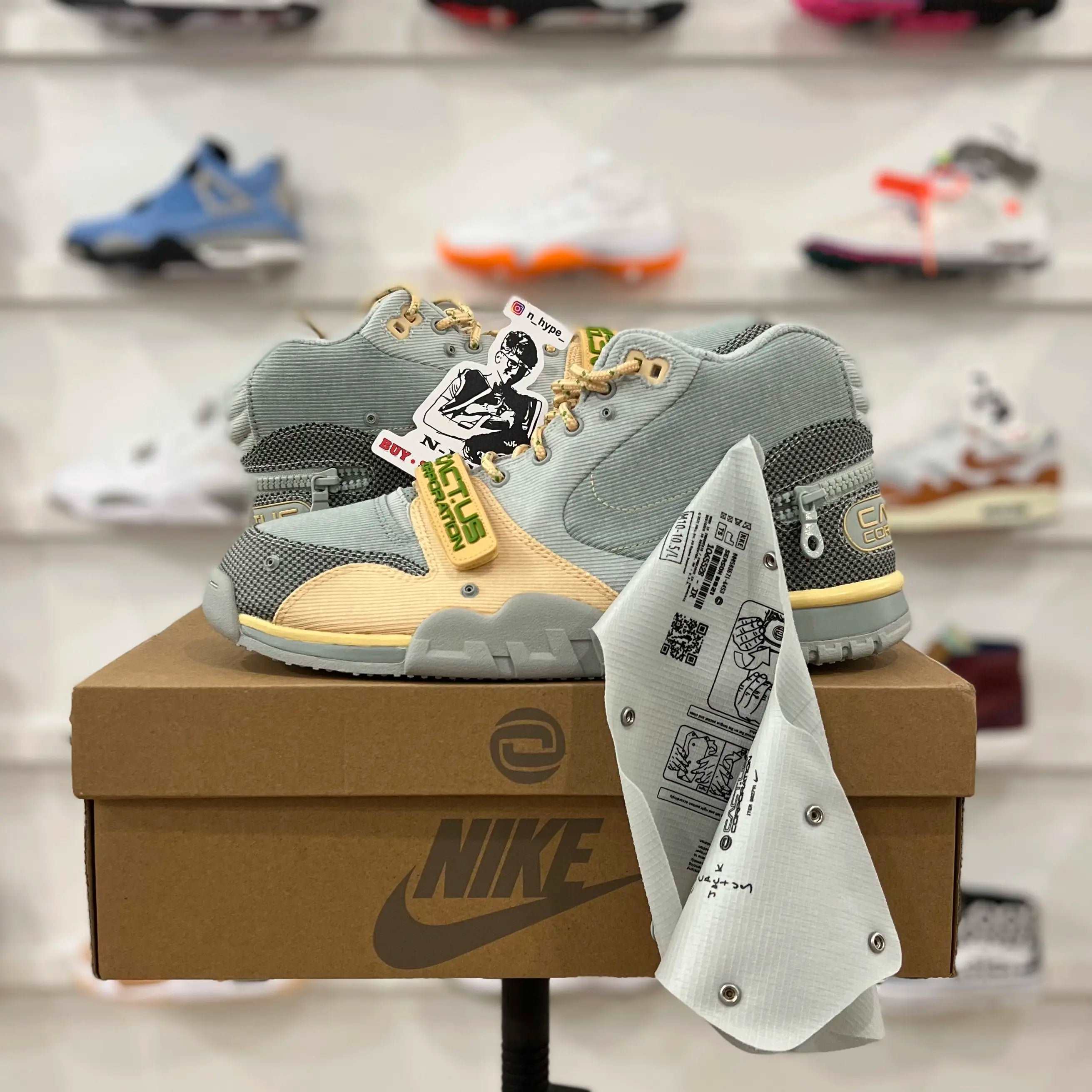 Nike Air Trainer 1 SP Travis Scott Grey Haze - Image 6