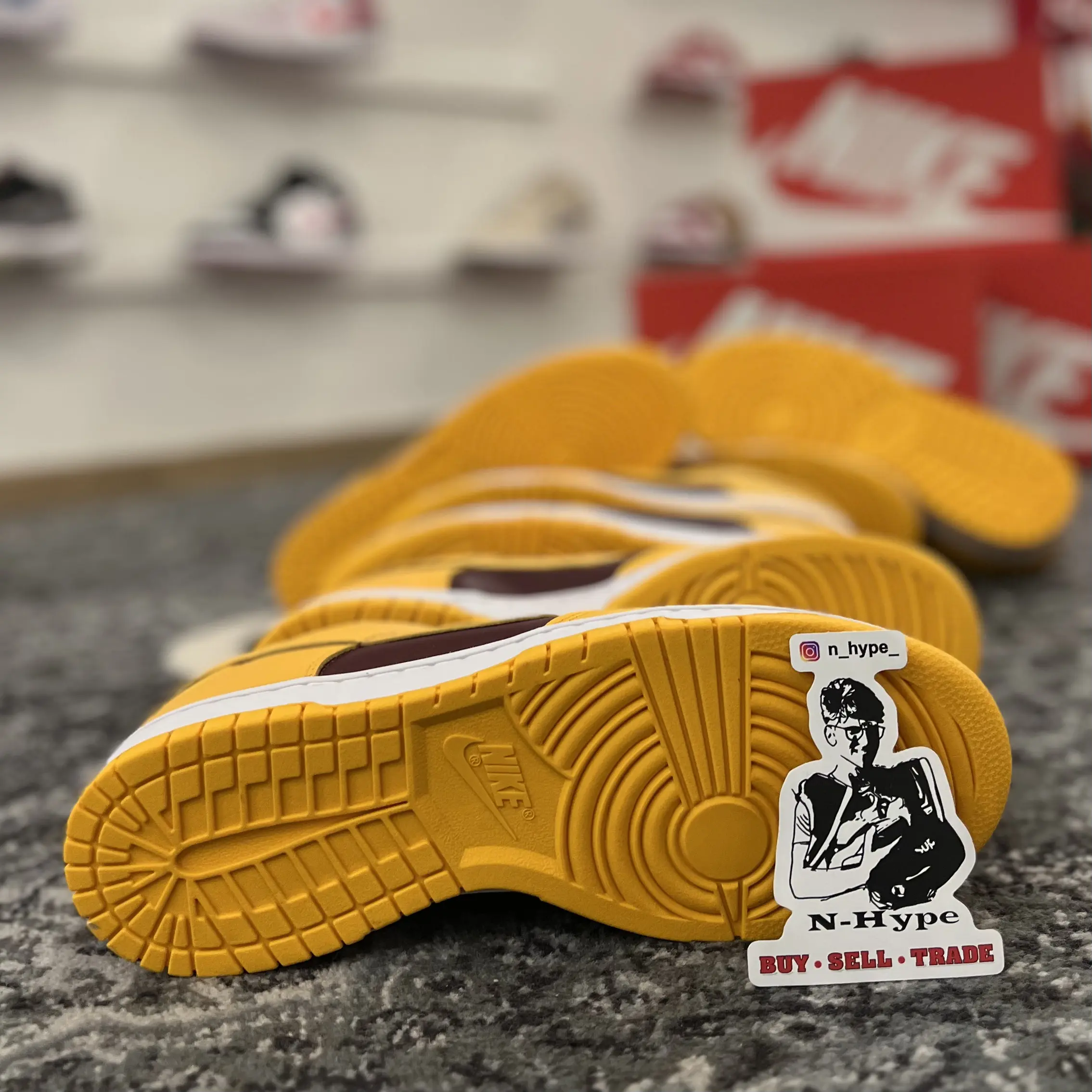Nike Dunk Low Arizona State - Image 6