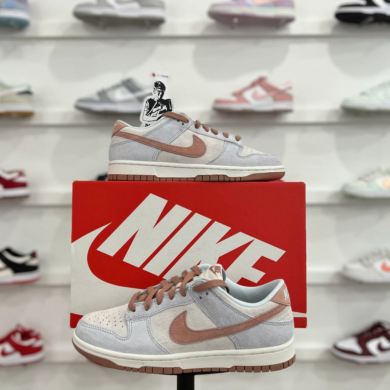 Nike Dunk Low Fossil Rose - Image 4