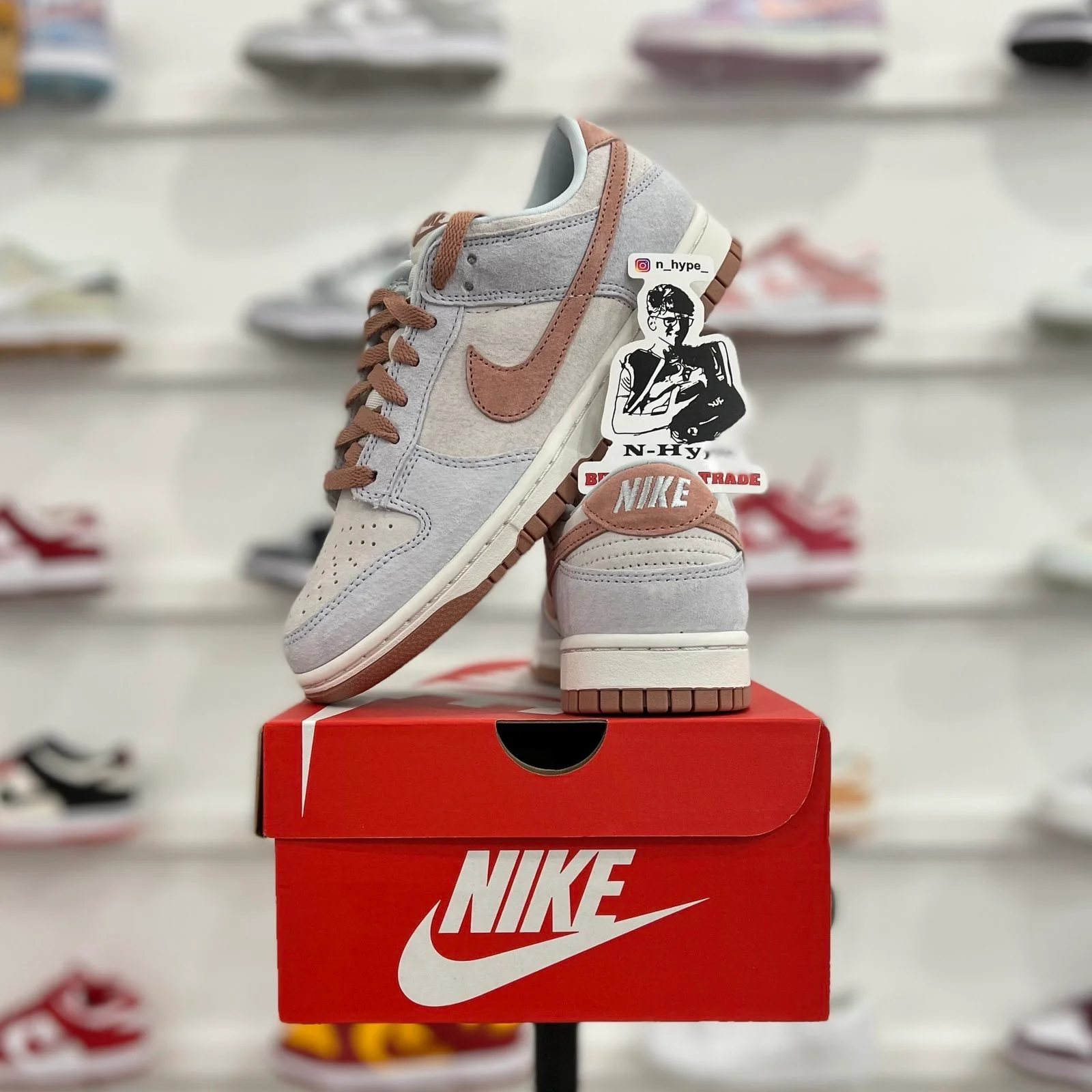 Nike Dunk Low Fossil Rose - Image 6