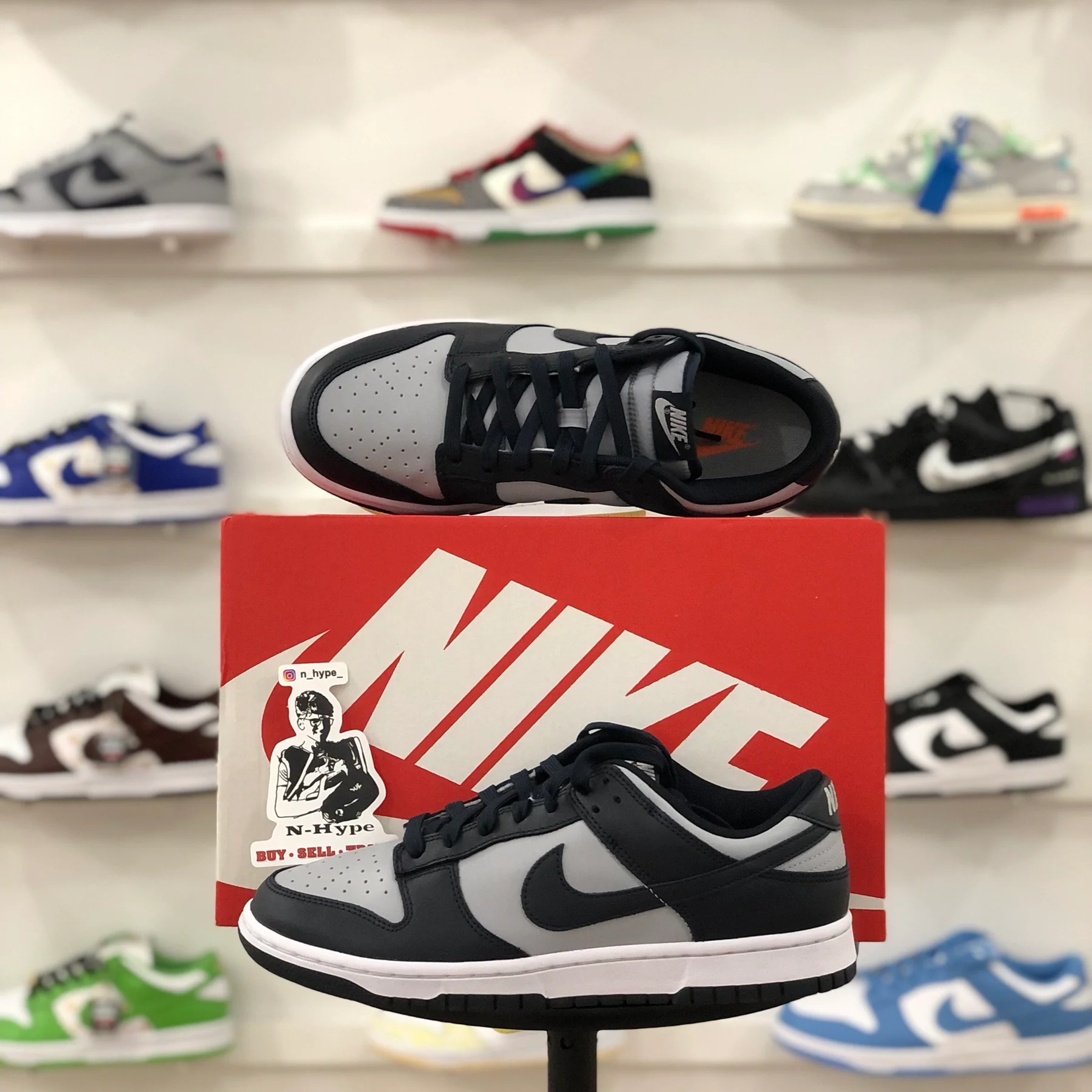 Nike Dunk Low Georgetown - Image 4
