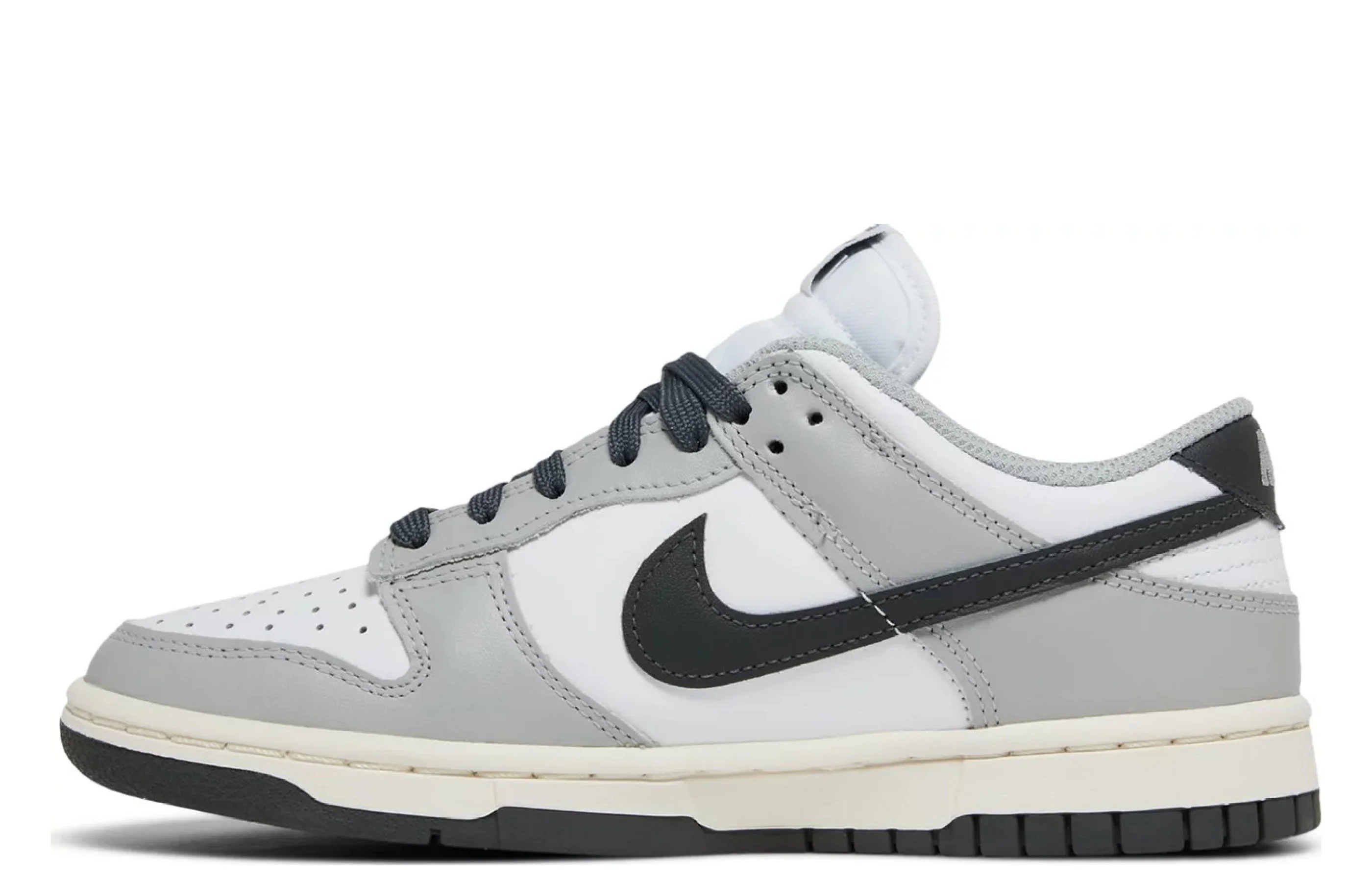 Nike Dunk Low Light Smoke Grey (W) - Image 3