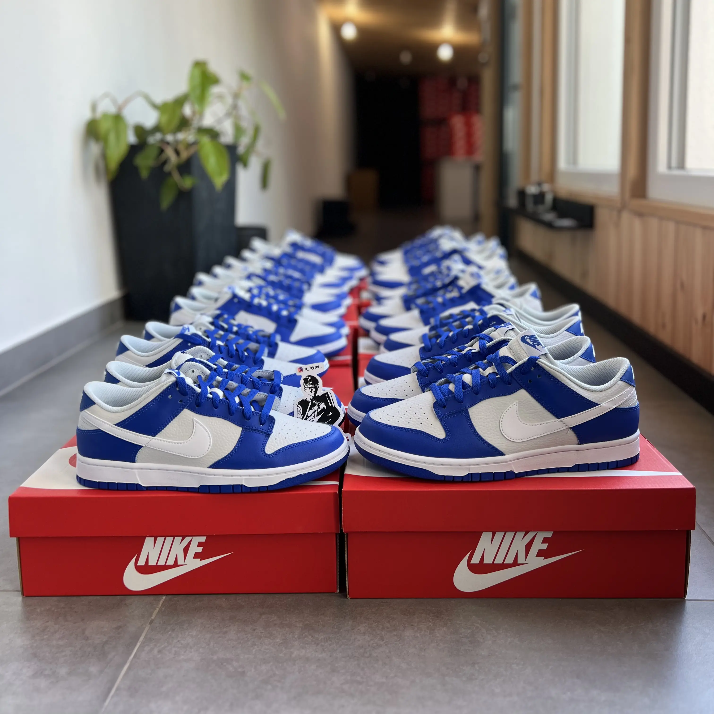 Nike Dunk Low Racer Blue Photon Dust - Image 4