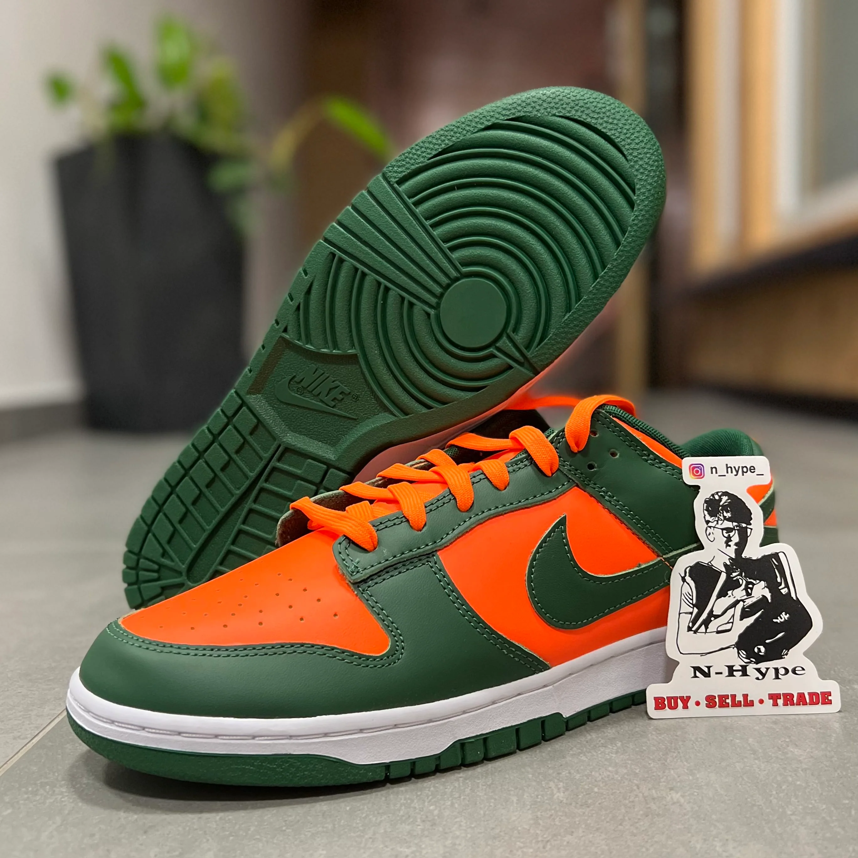 Nike Dunk Low Retro Miami Hurricanes - Image 6