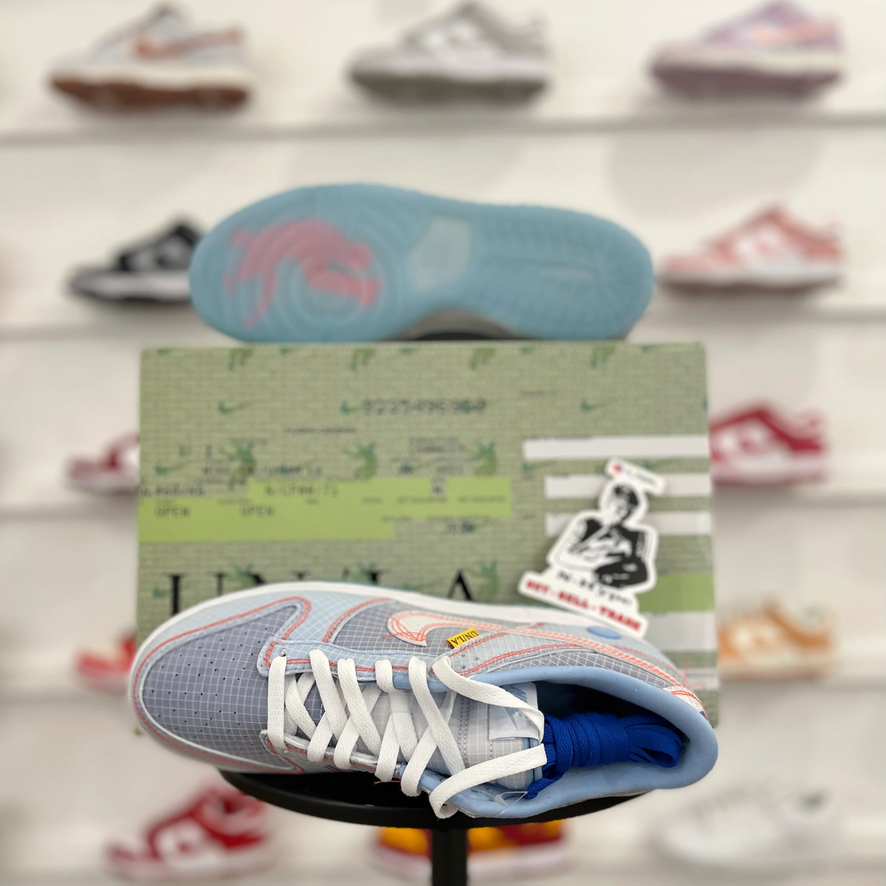 Nike Dunk Low Union Passport Pack Argon - Image 4