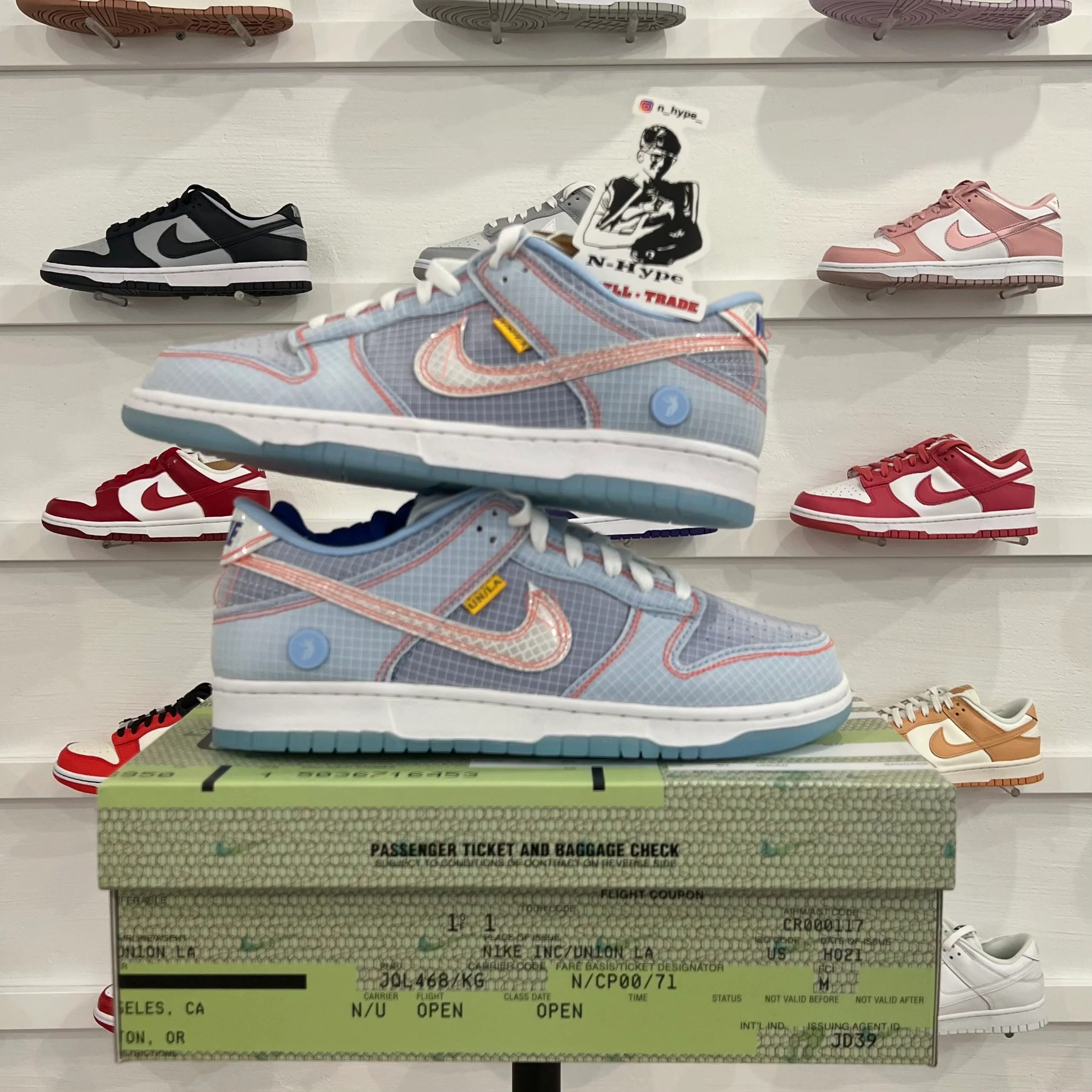 Nike Dunk Low Union Passport Pack Argon - Image 6