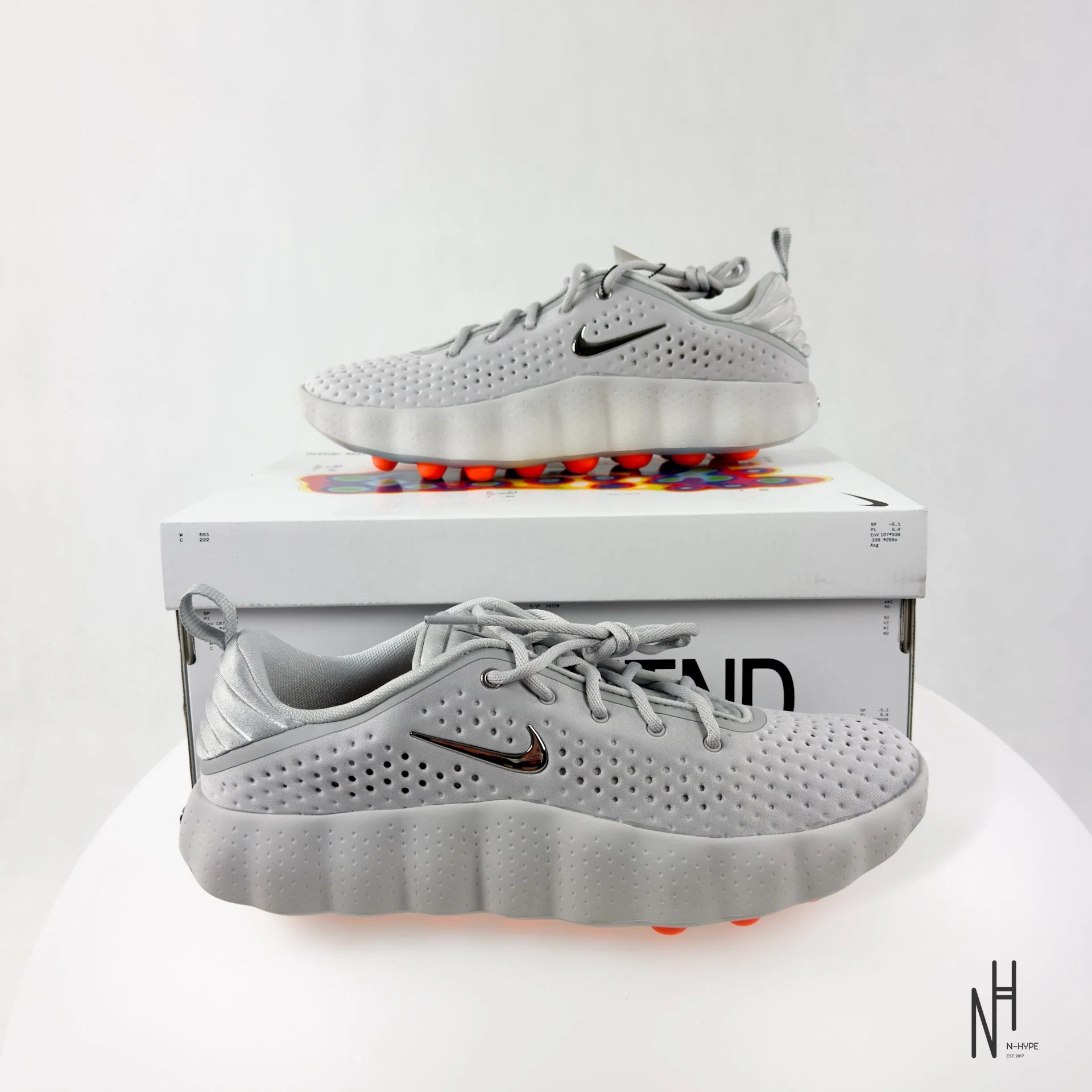 Nike Mind 002 Light Smoke Grey - Image 2