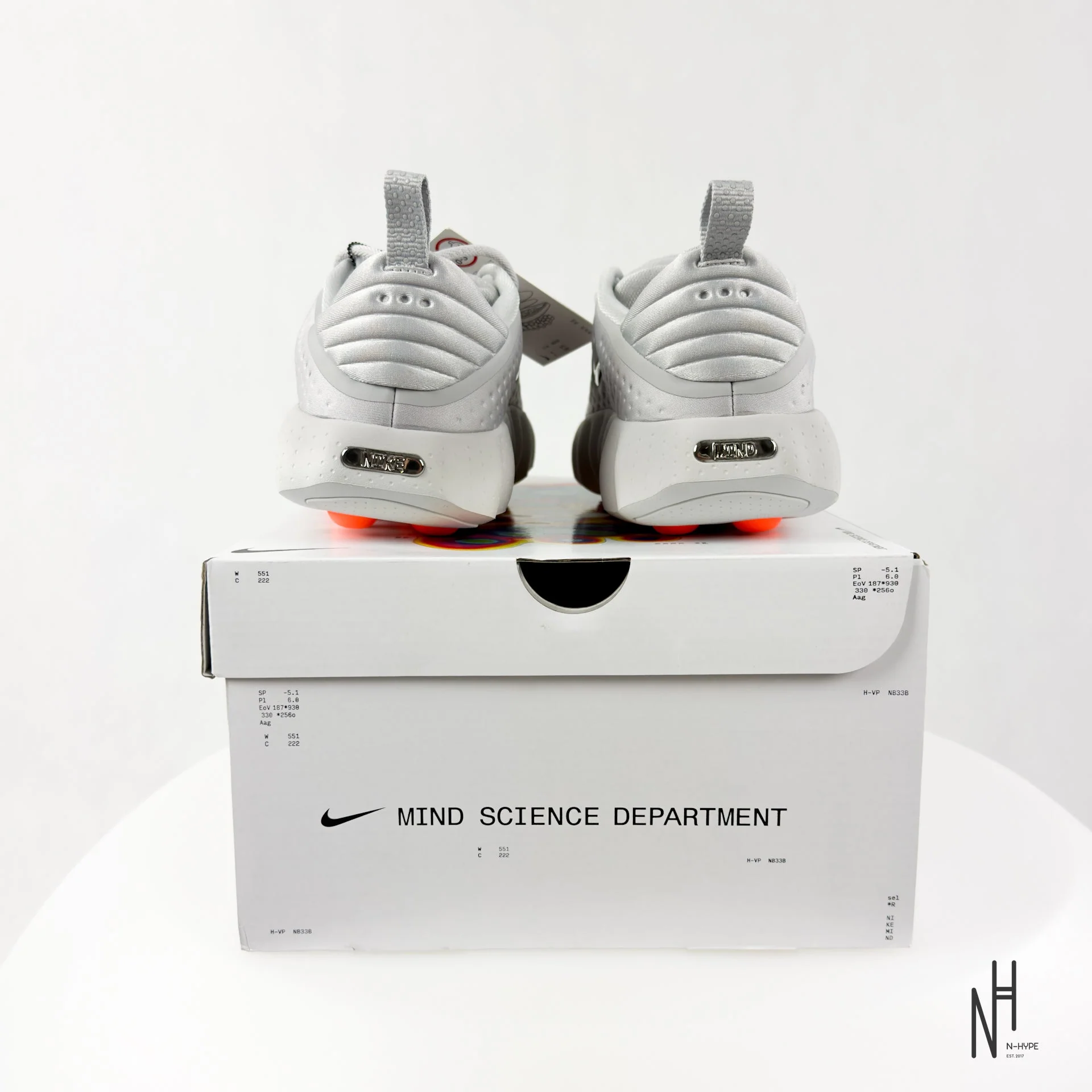 Nike Mind 002 Light Smoke Grey - Image 4