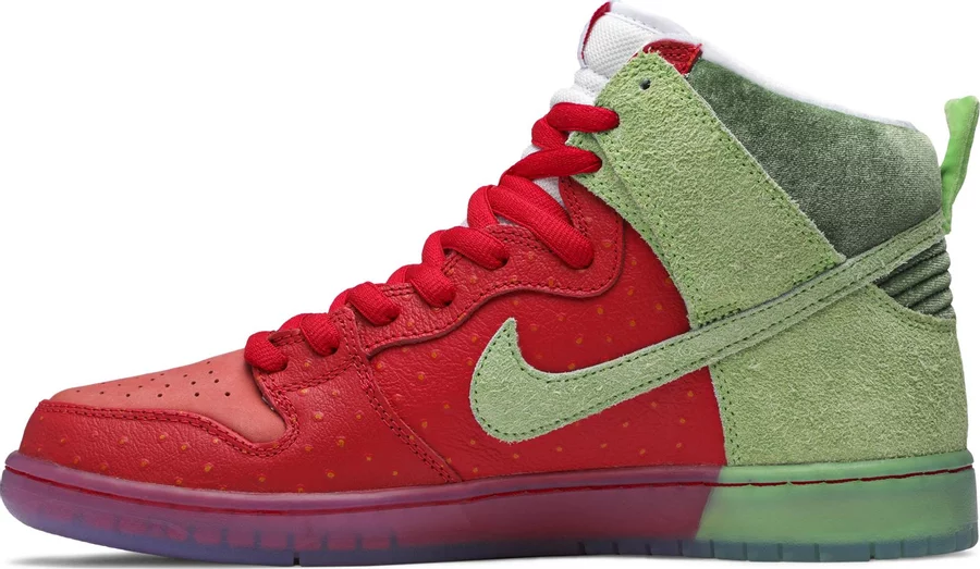 Nike SB Dunk High Strawberry Cough - Image 2