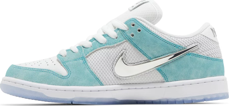Nike SB Dunk Low April Skateboards - Image 2