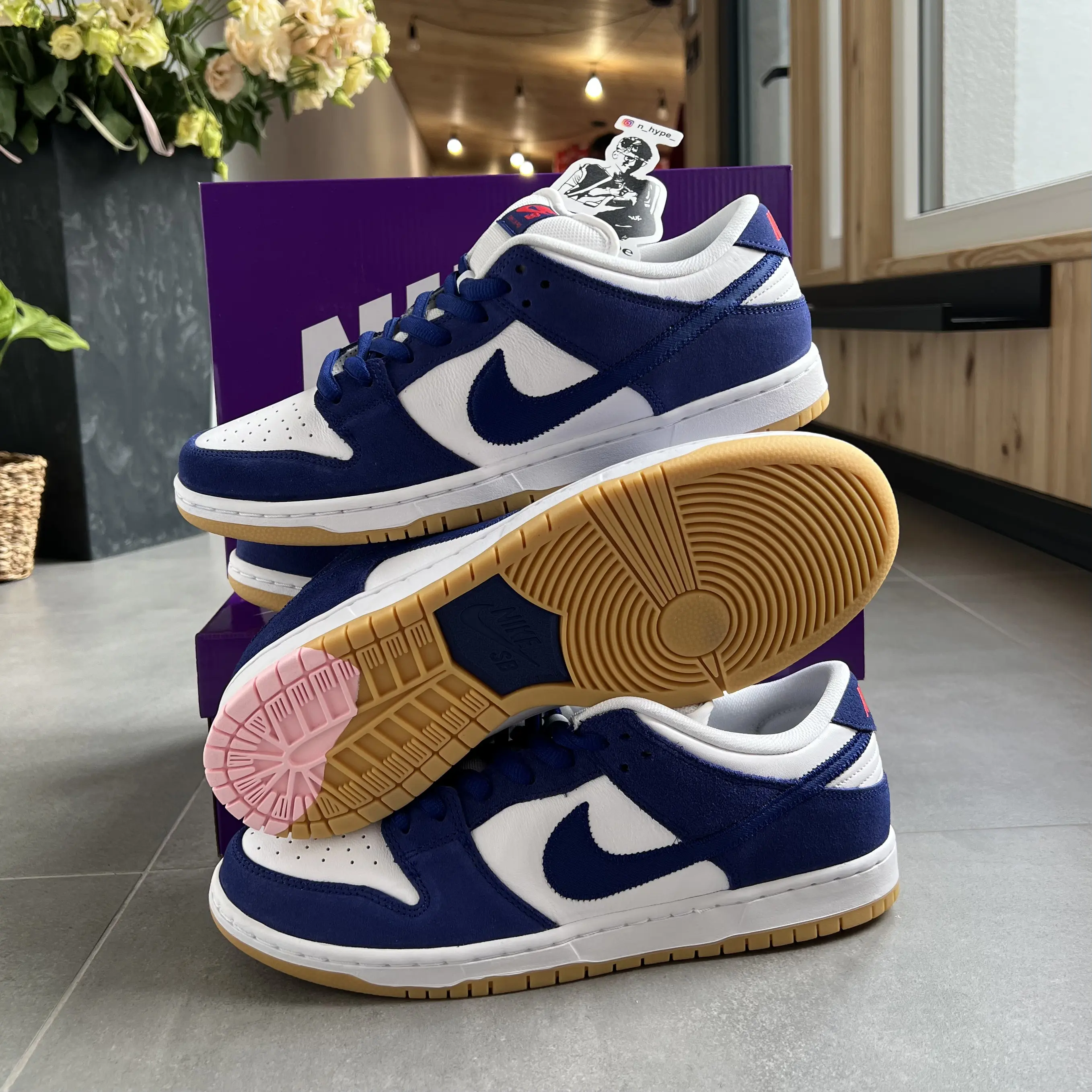 Nike SB Dunk Low Los Angeles Dodgers - Image 4