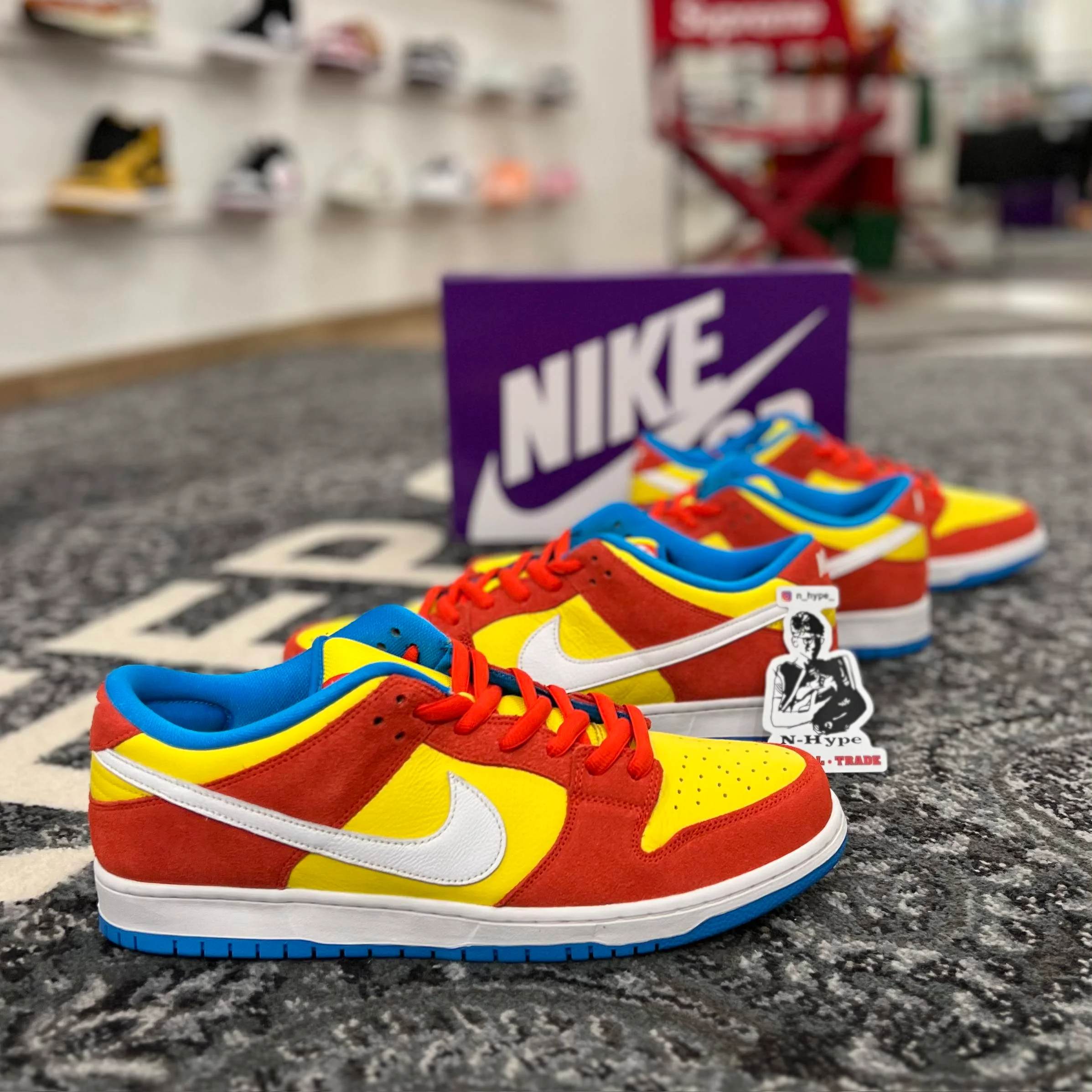 Nike SB Dunk Low Pro Bart Simpson - Image 8