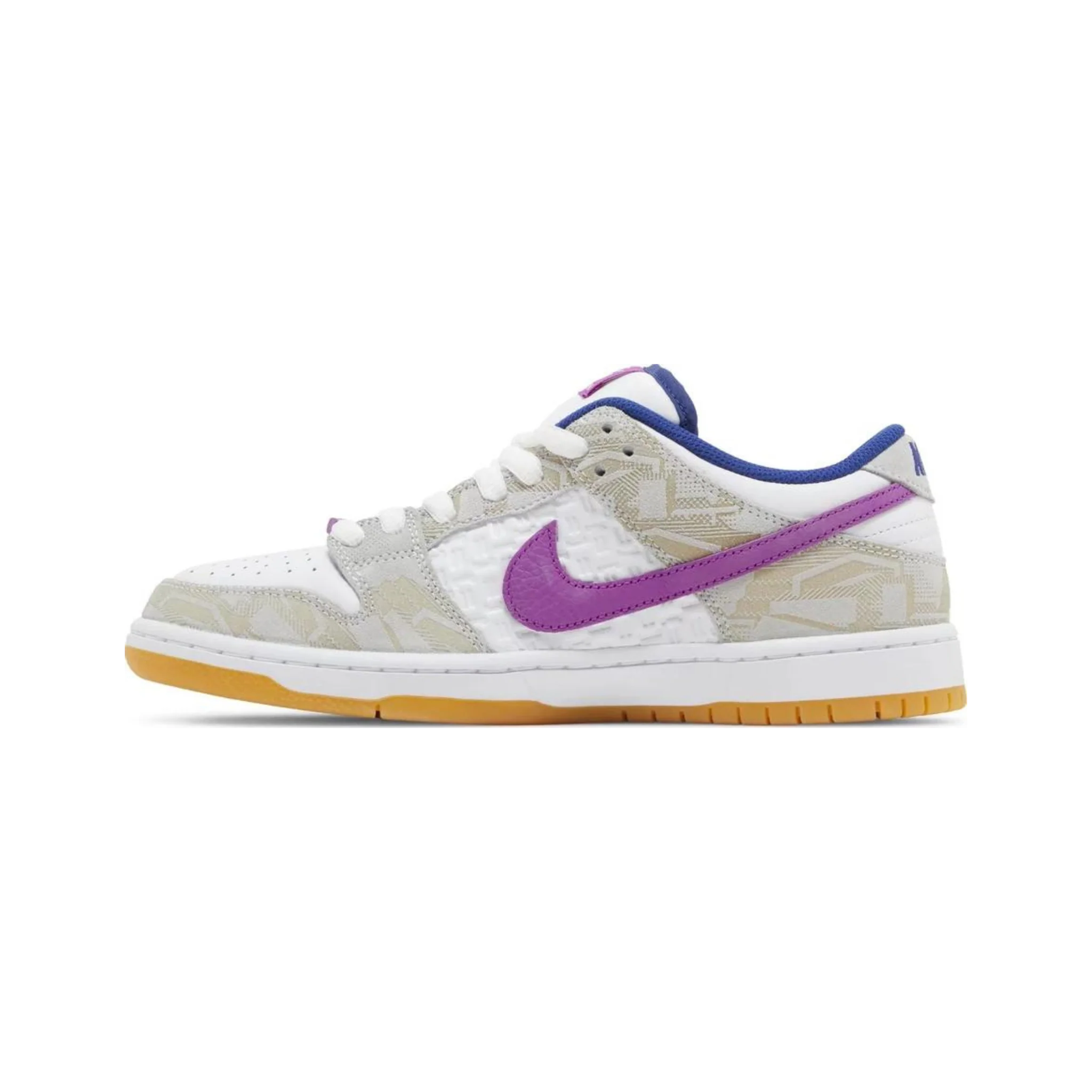 Nike SB Dunk Low Rayssa Leal - Image 2