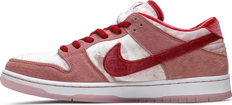 Nike SB Dunk Low StrangeLove Skateboards - Image 2