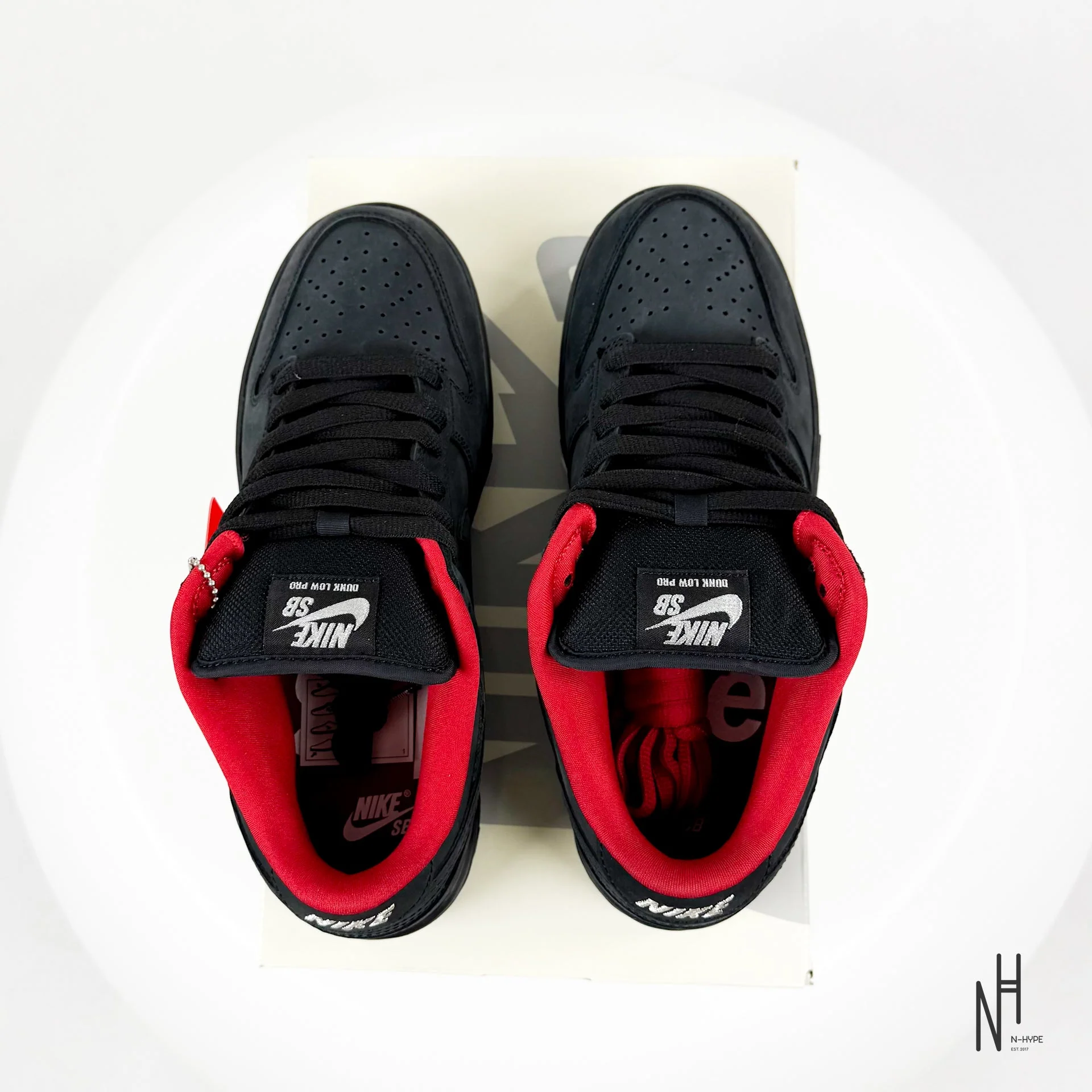 Nike SB Dunk Low Supreme 94 Black - Image 8