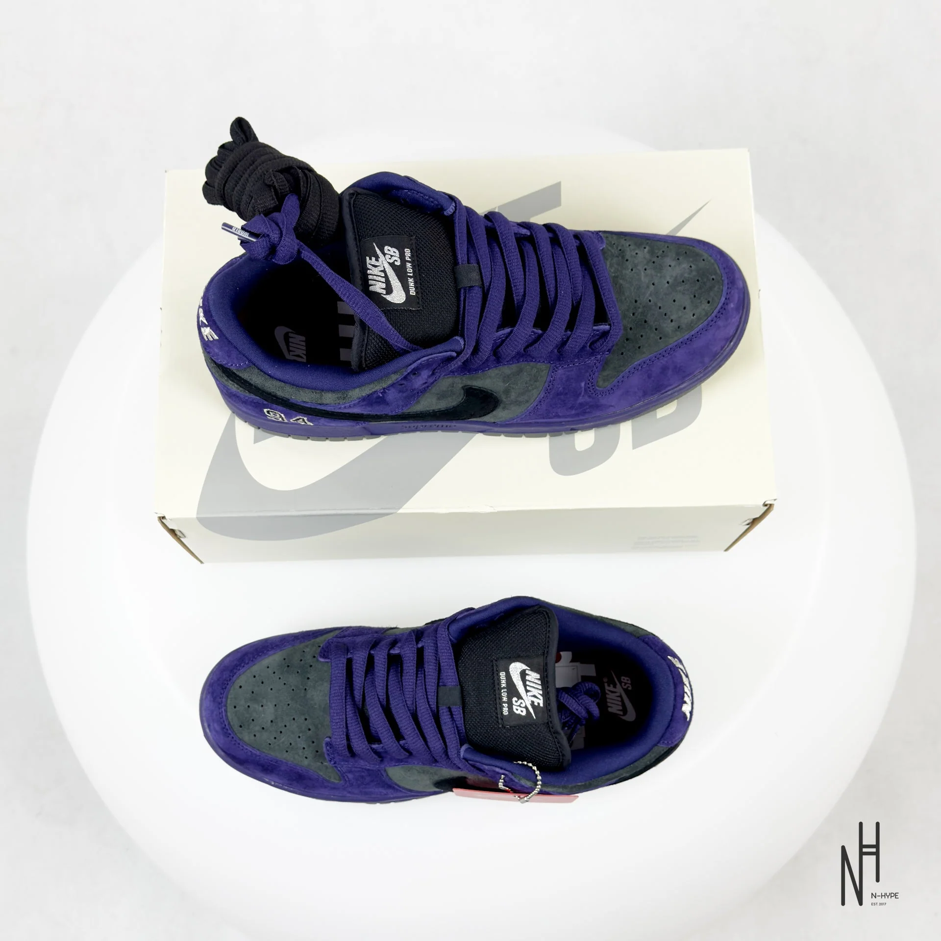 Nike SB Dunk Low Supreme 94 Ink - Image 3