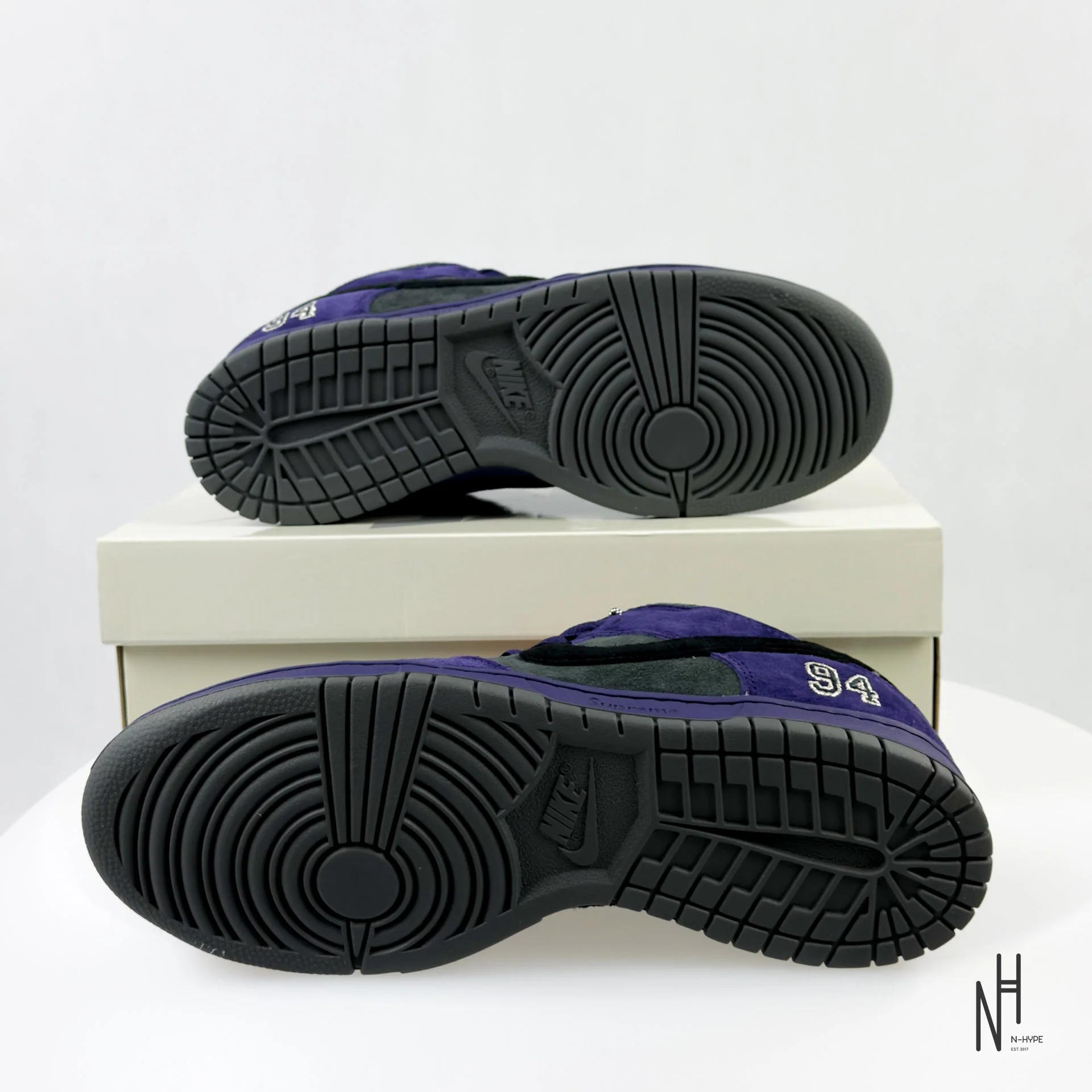 Nike SB Dunk Low Supreme 94 Ink - Image 7