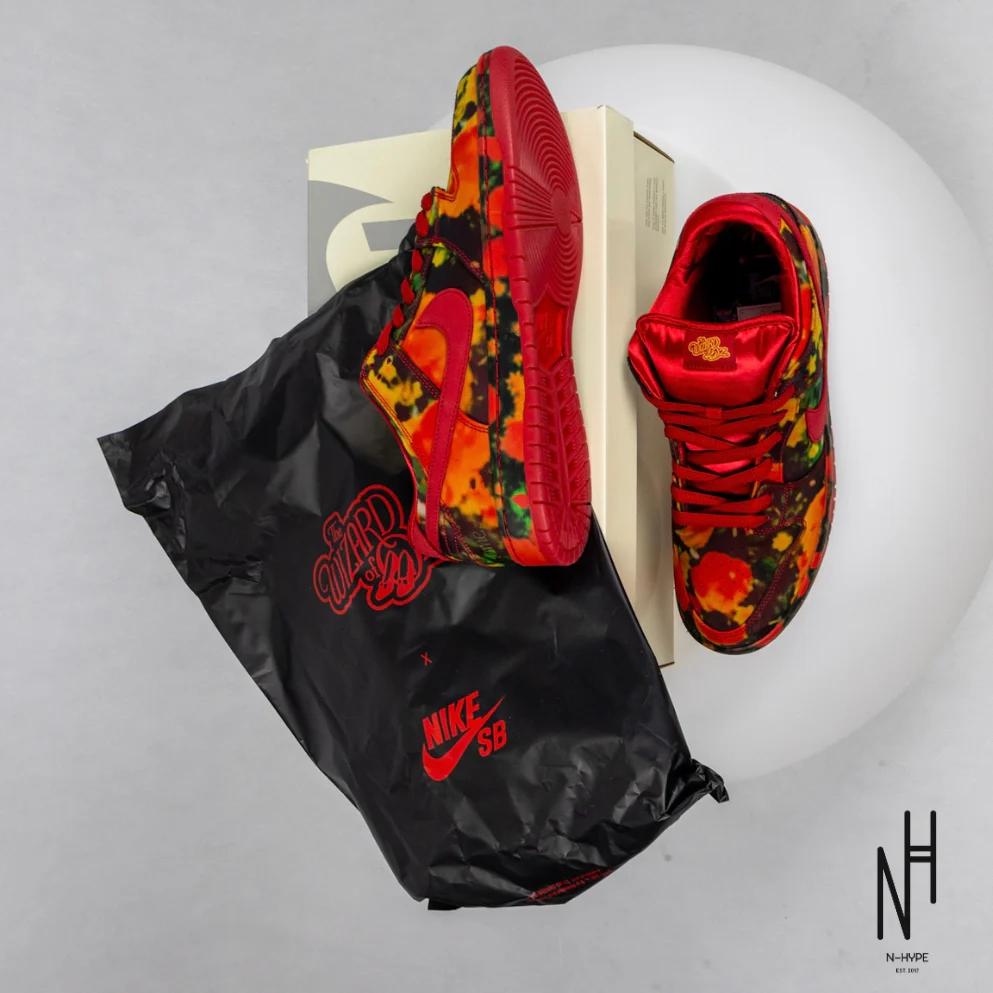 Nike SB Dunk Low The Wizard of Oz Poppy Field - Image 7