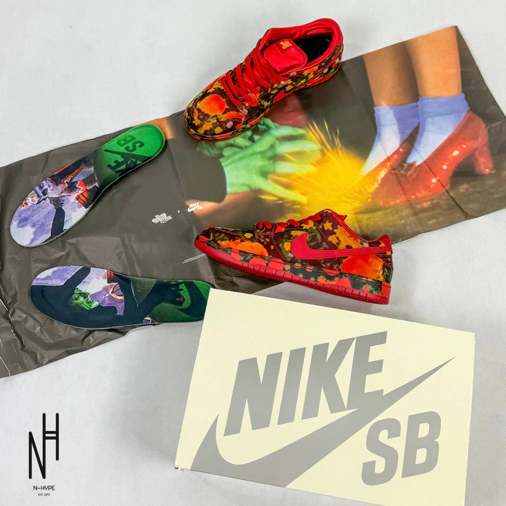 Nike SB Dunk Low The Wizard of Oz Poppy Field - Image 8