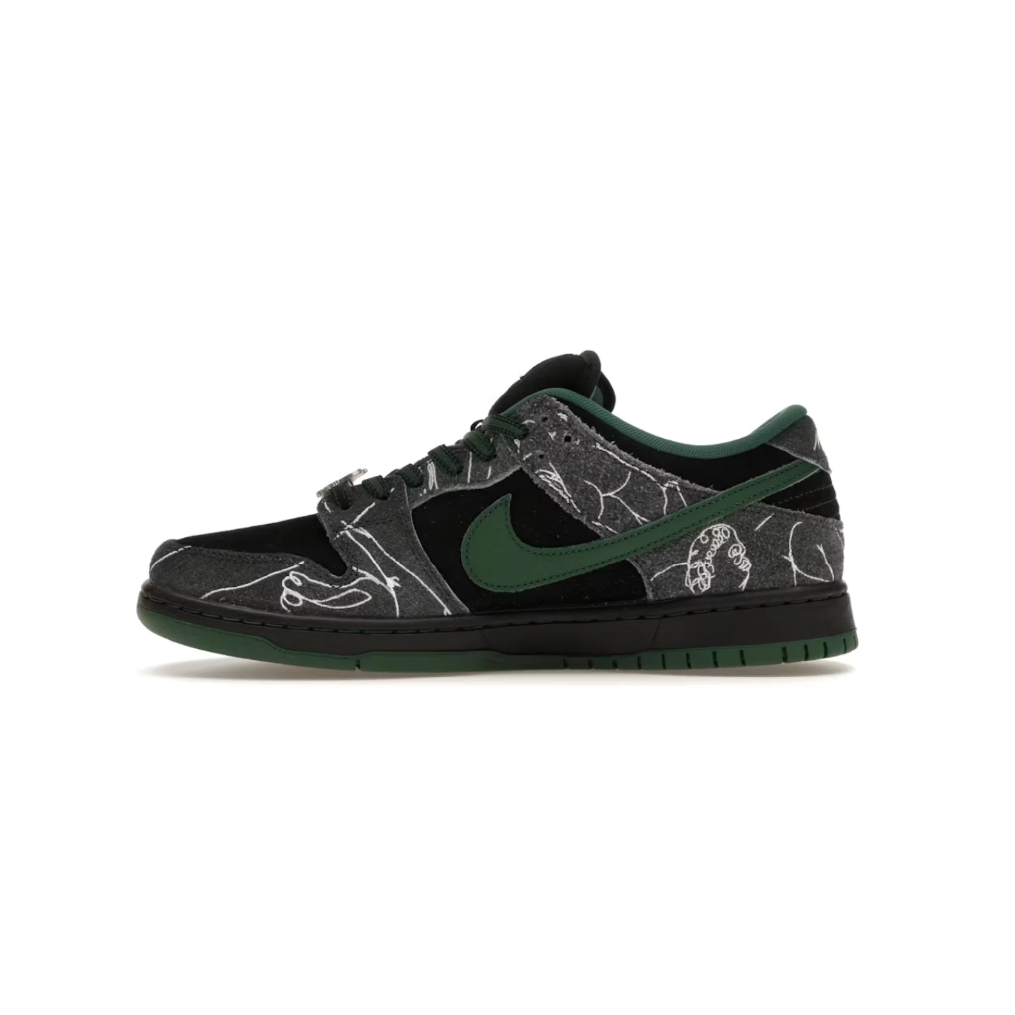 Nike SB Dunk Low There Skateboards - Image 2