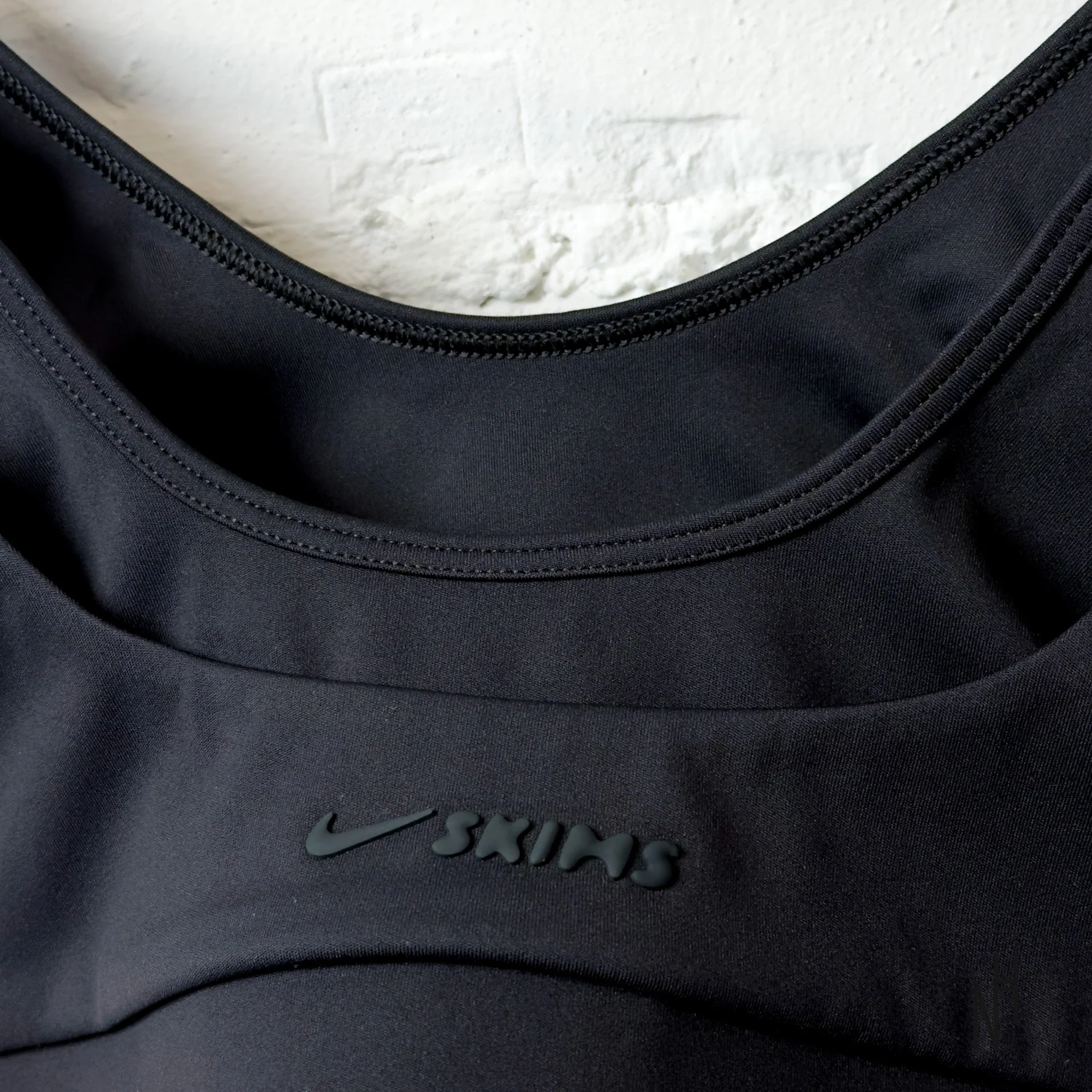Nike Skims Matte Double Strap Scopp Bra / Obsidian - Image 2