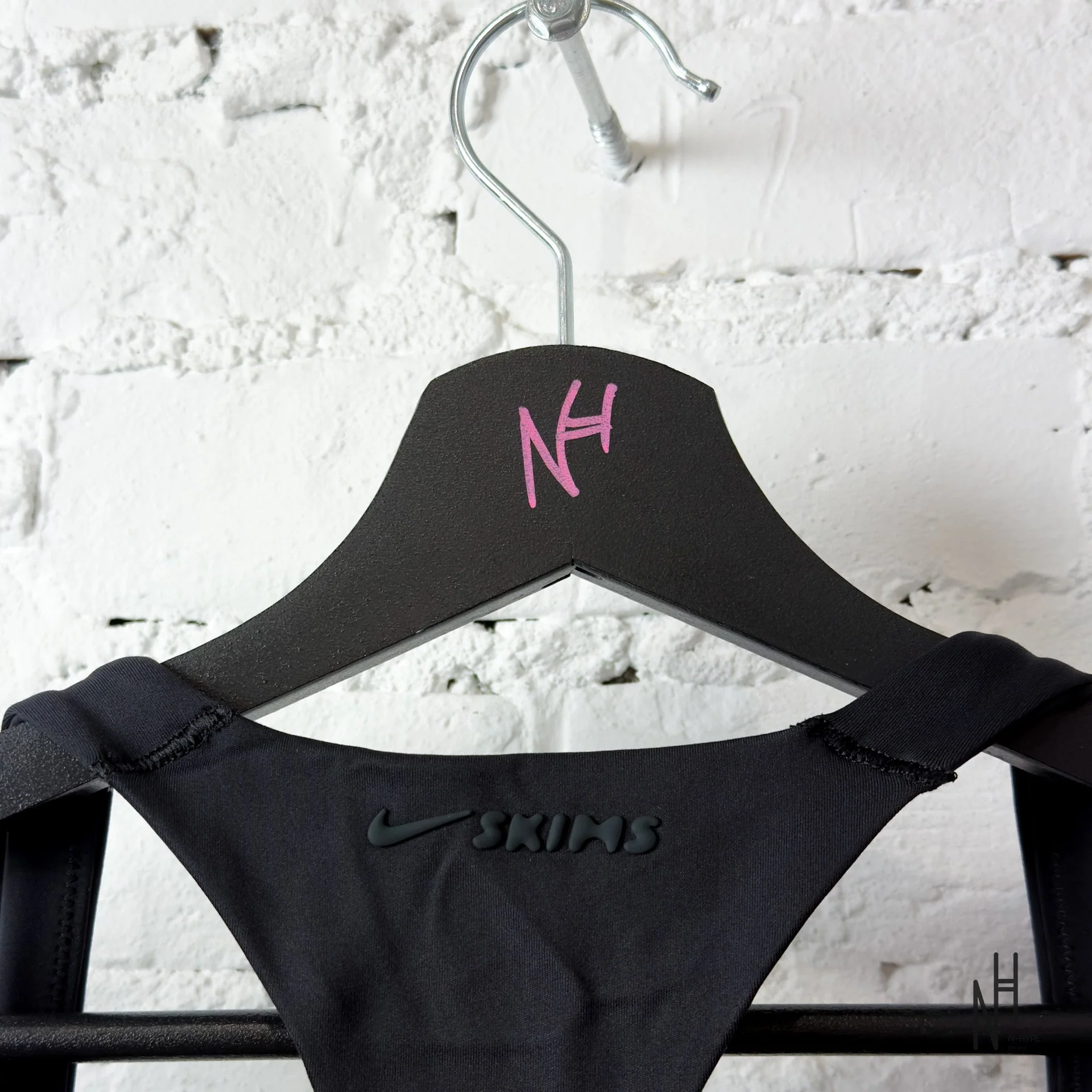 Nike Skims Matte Racer Back Tank Obsidian - Image 4