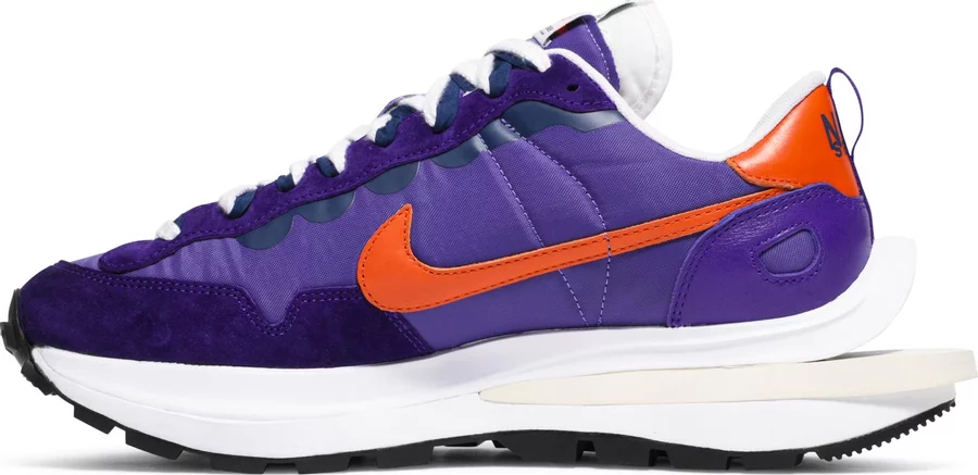Nike Vaporwaffle sacai Dark Iris - Image 2