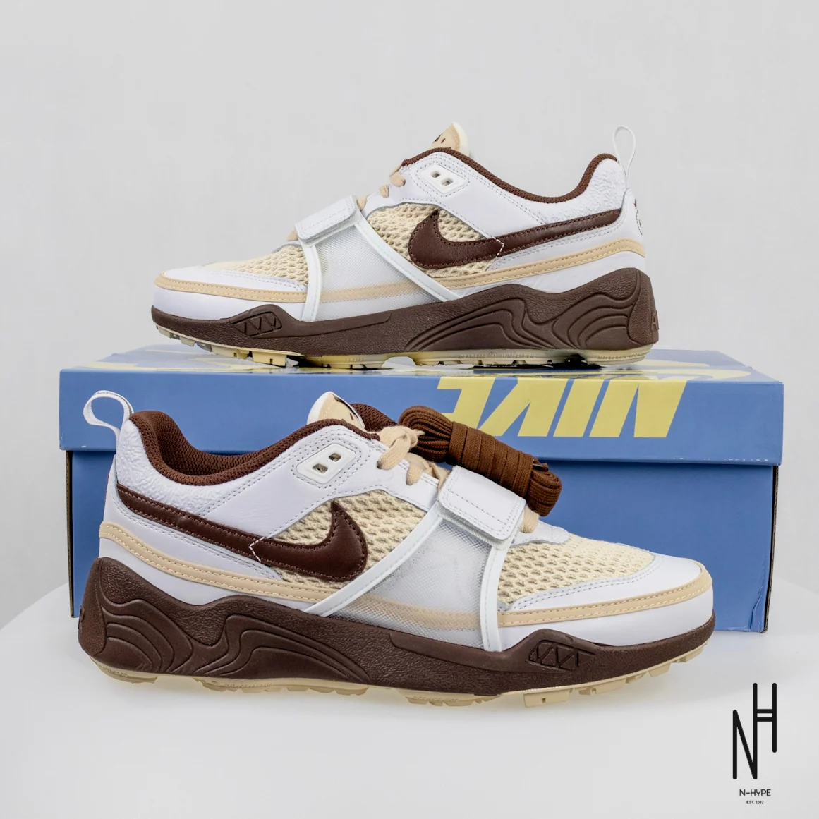 Nike Zoom Field Jaxx Travis Scott Light Chocolate - Image 4