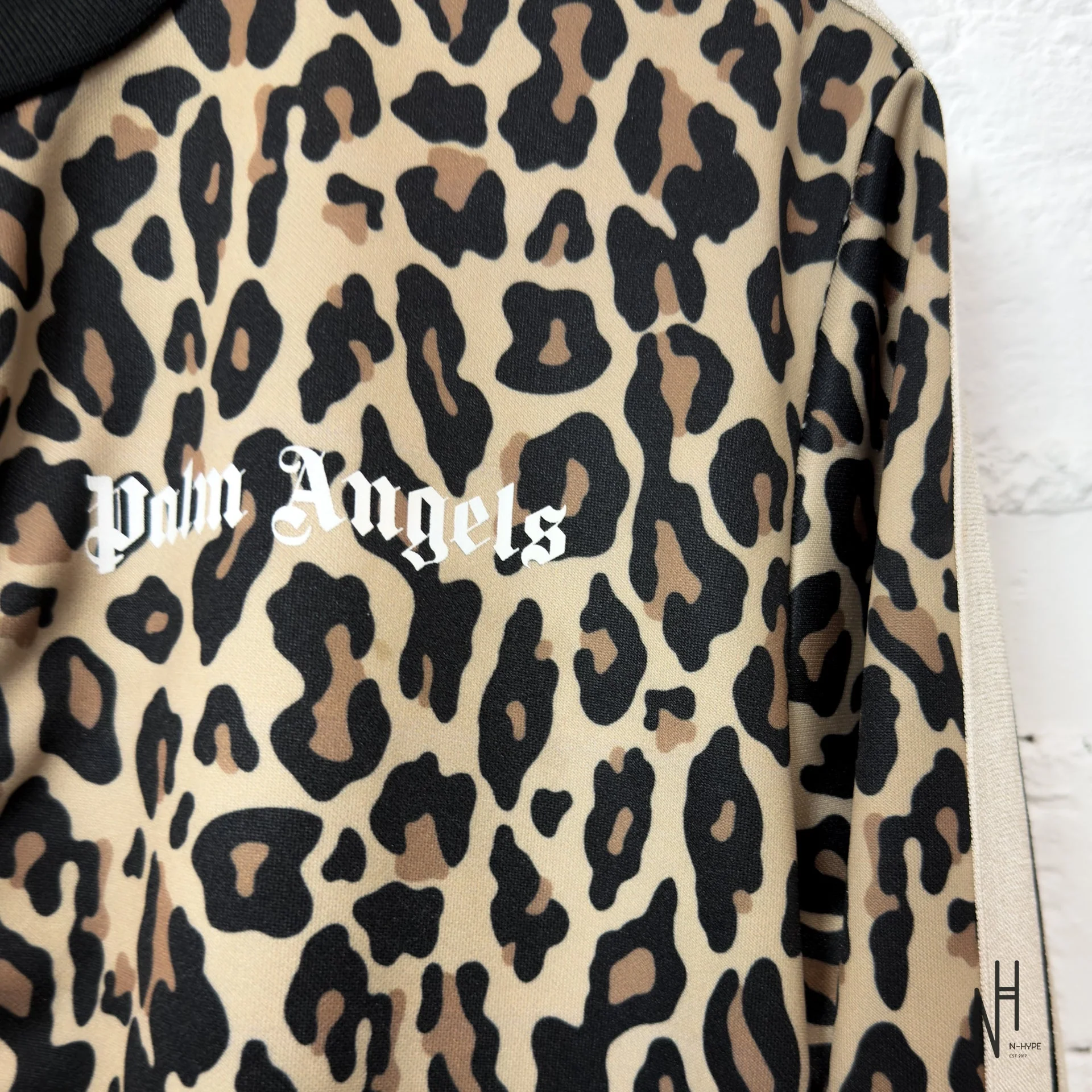 Palm Angels Leopard Jacquard Zipped Jacket - Image 4