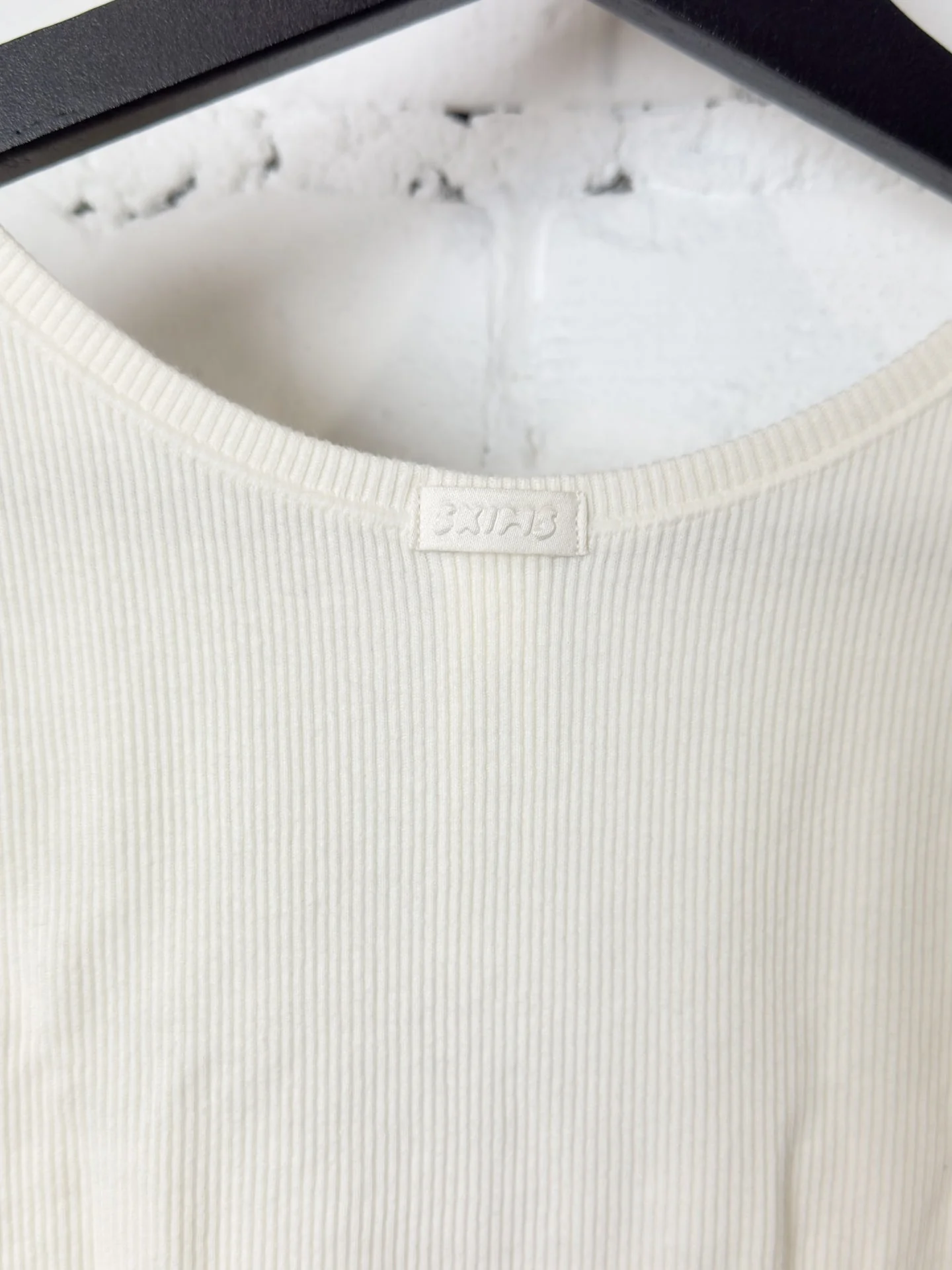 SKIMS Cotton Rib Tank Quartz - Image 3